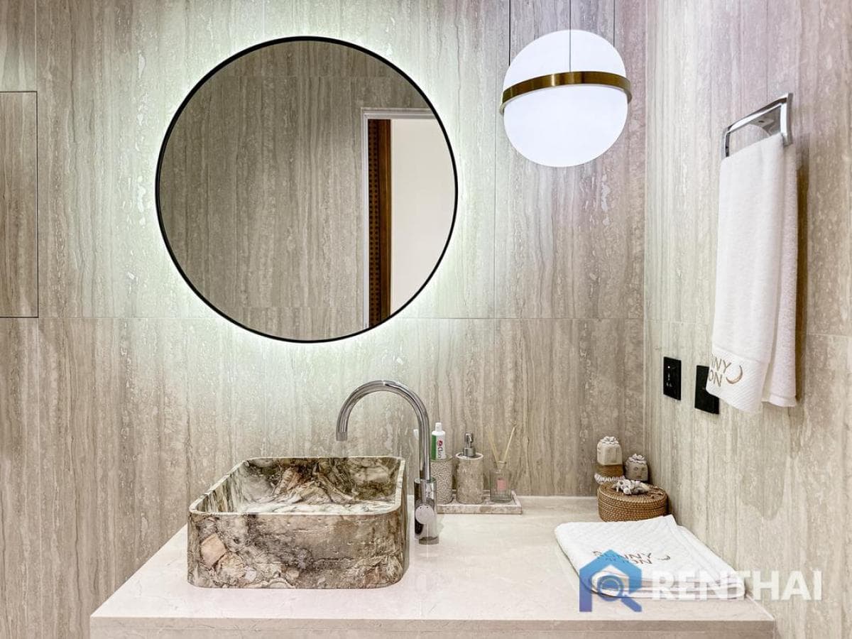 Sunny Moon Studio 1bed in Phuket: Fully Furnished + Pool, Gym & Parking - image 8