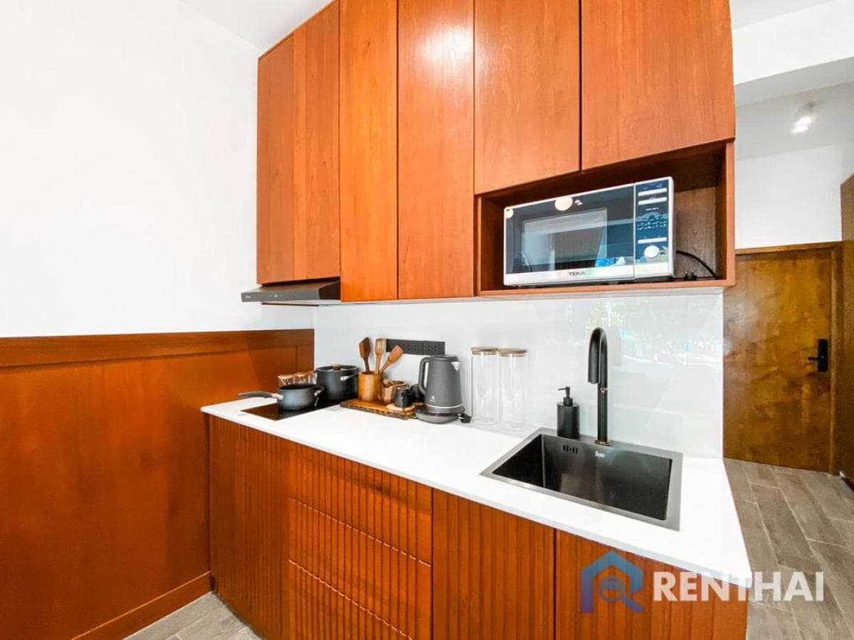 Sunny Moon Studio Condo in Phuket: Fully Furnished + Pool, Gym & Parking - image 3