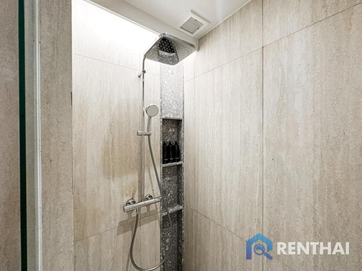 Elegant 2bed Condo at Garrya Residences, Phuket, Many Amenities - image 6