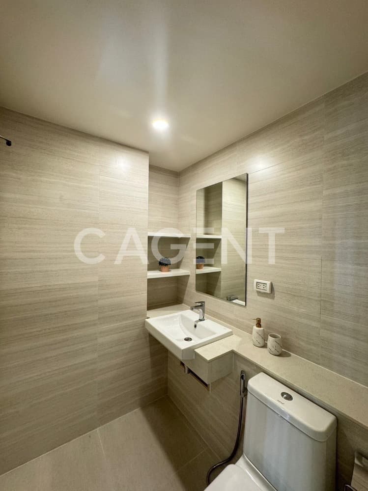 Rent a condo “Phyll Phuket“ in the heart of Phuket Surrounded by complete facilities - image 6