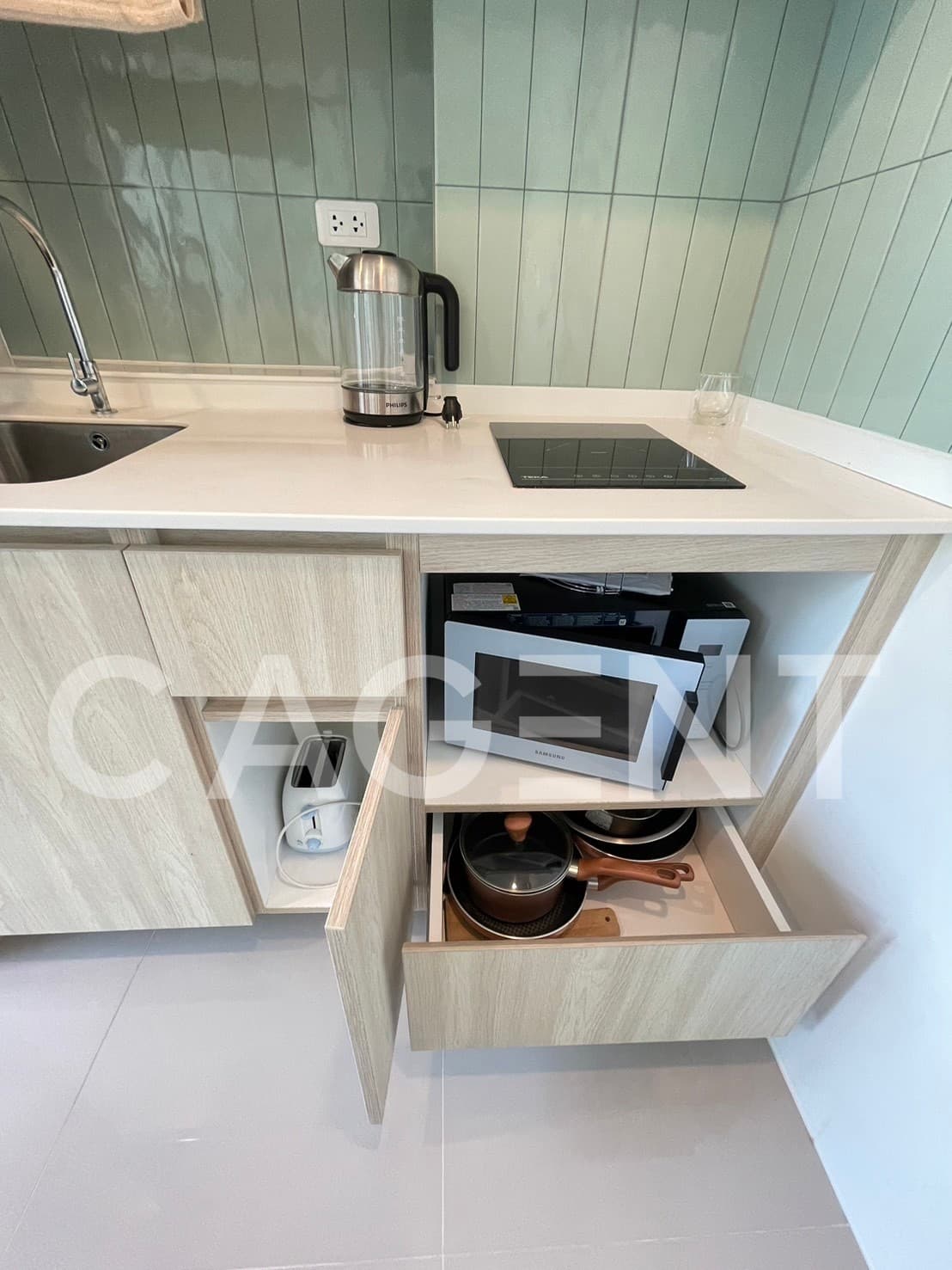 Rent a condo “Phyll Phuket“ in the heart of Phuket Surrounded by complete facilities - image 7