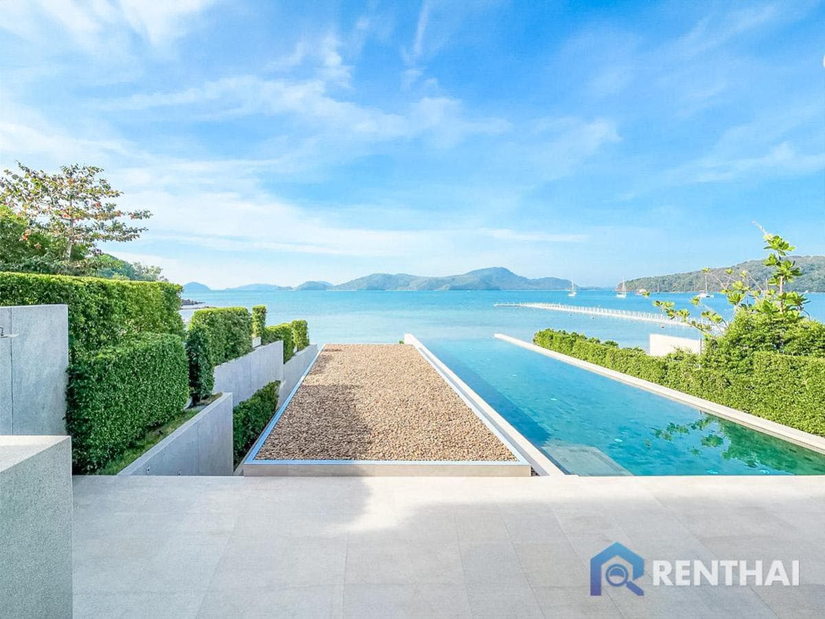 Luxury Beachfront Villa in Phuket - image 3