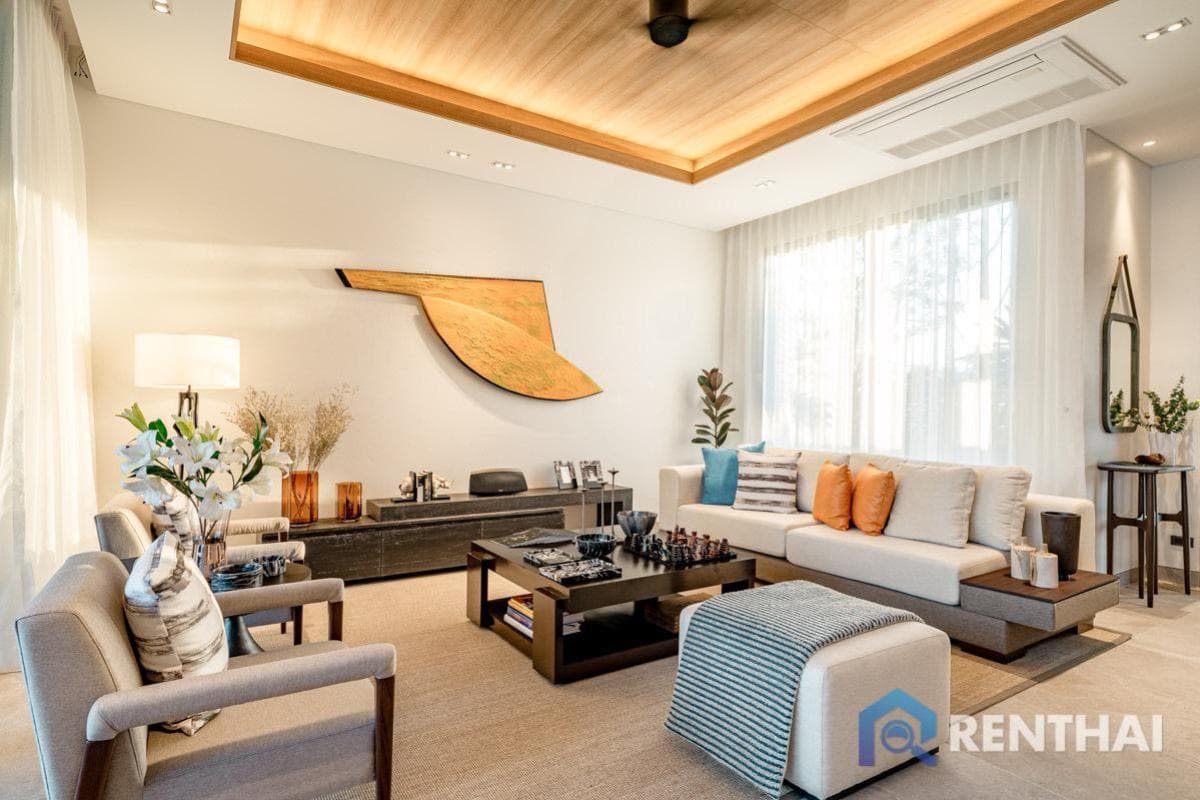 Luxury Living in Bang Tao, Phuket - image 2