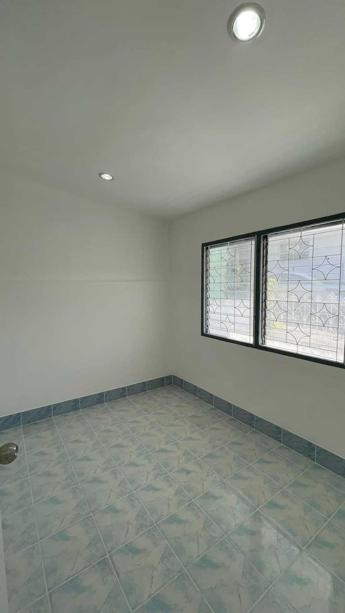 Townhouse for Sale 72 sq.m. Near Central Festival Phuket - image 5