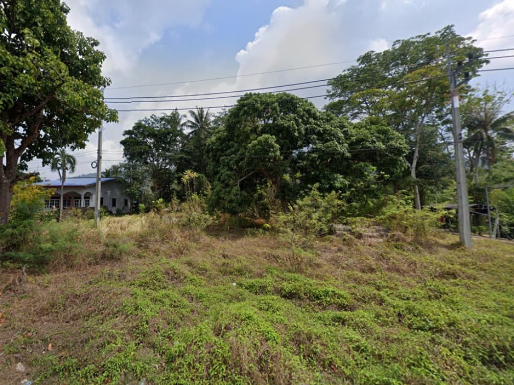 Large Land for Sale in Paklok, East Phuket | 3.8 Rai on 4-Lane Road | Near Mission Hills Golf & Bang Rong Pier | Villa Development Ready - image 7