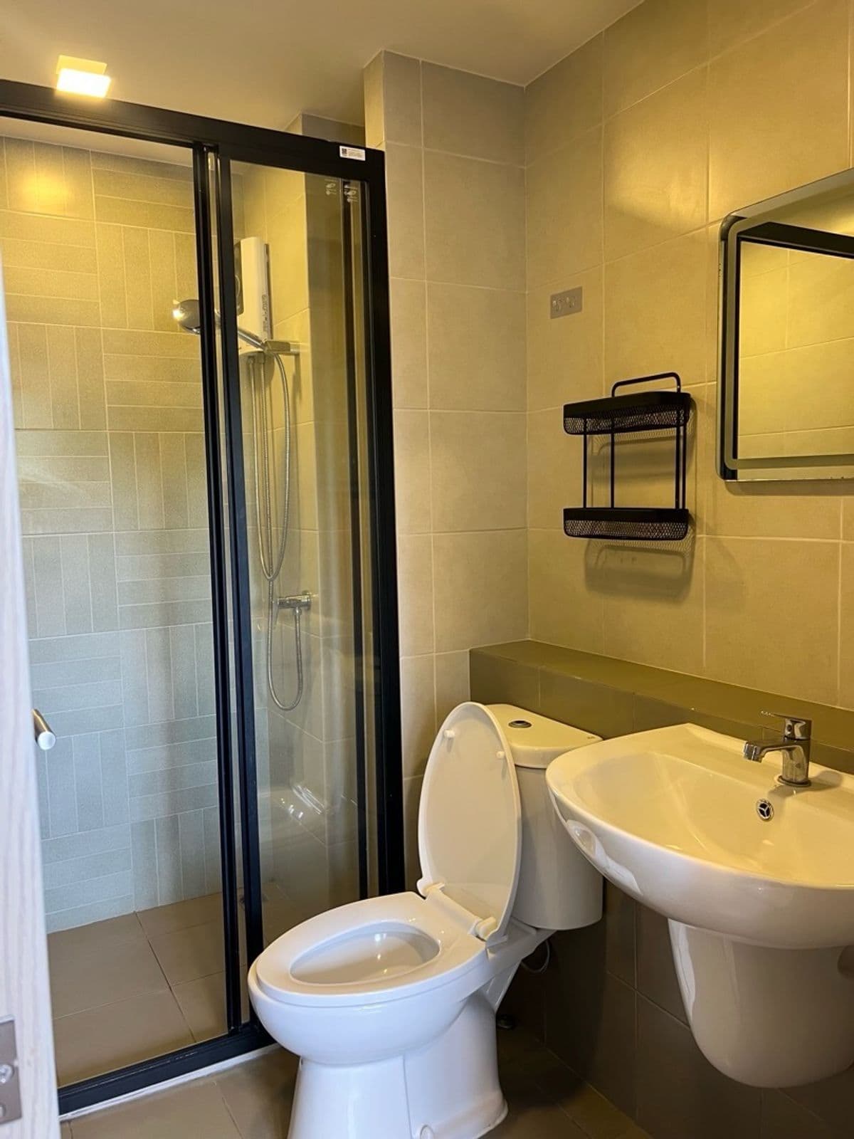 Modern Condo For Rent at Dcondo Reef Phuket - image 8