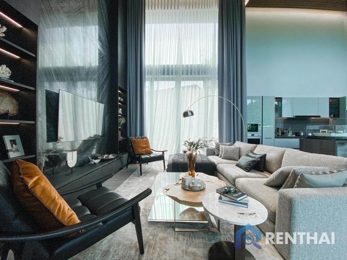 3-Bed Luxury Villa in Phuket, Poetry Villas: Private Pool & Garden - image 2