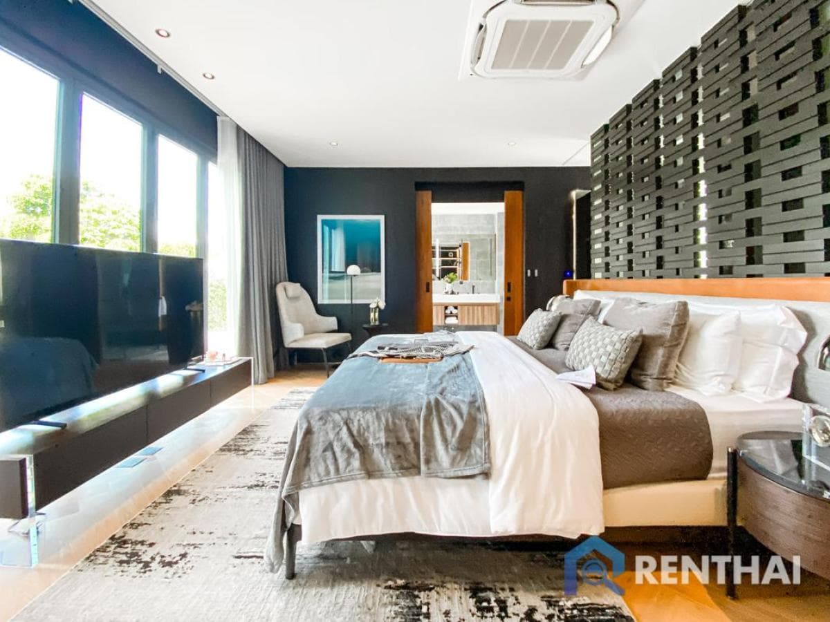 3-Bed Luxury Villa in Phuket, Poetry Villas: Private Pool & Garden - image 8