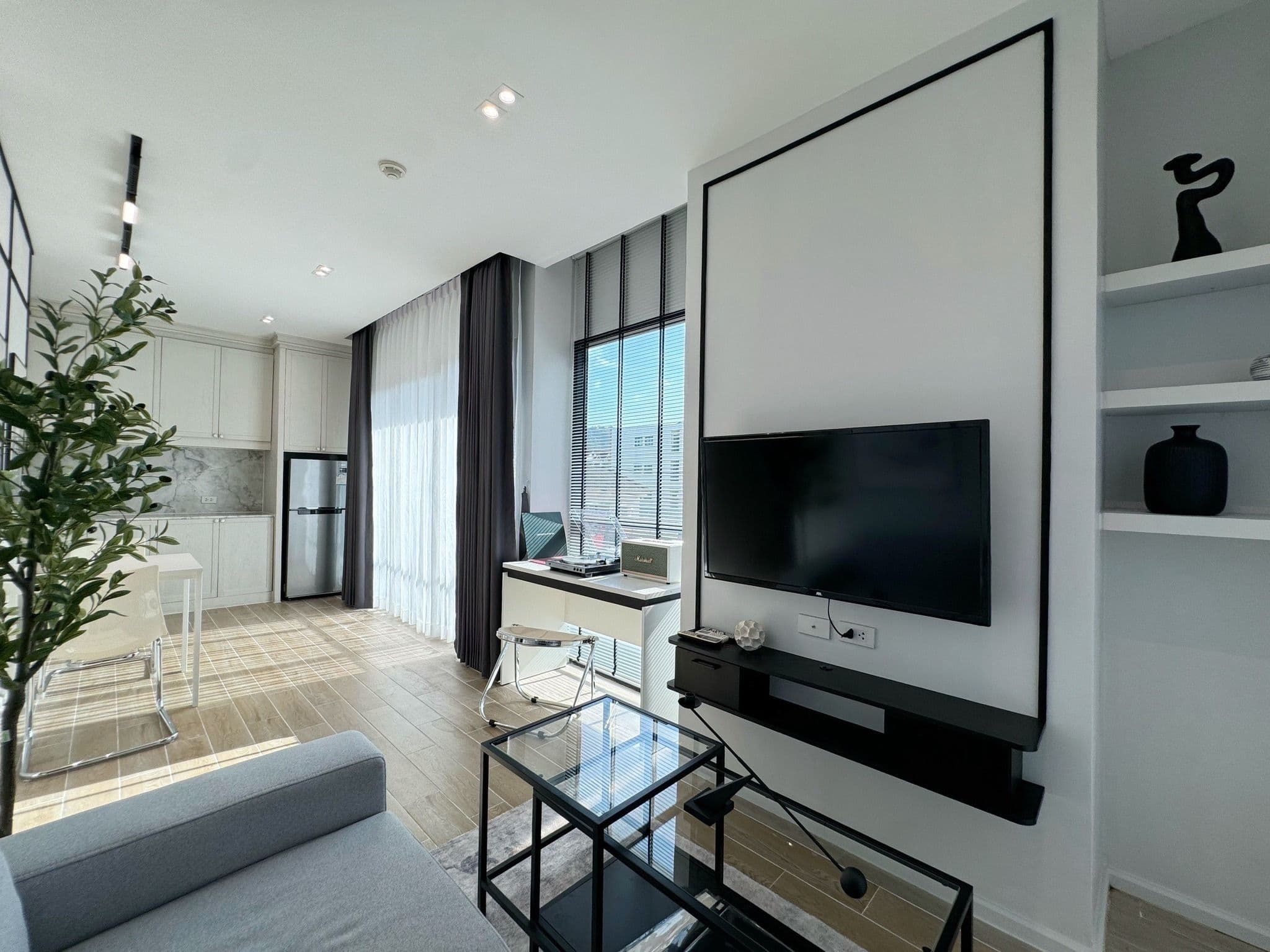 1 Bedroom Condo for sale at Dlux Condominium U5565245 - image 3