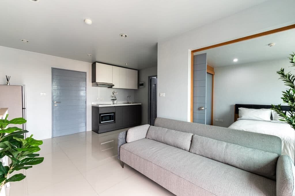 1 Bedroom Studio fully renovated Kathu U1952458 - image 2