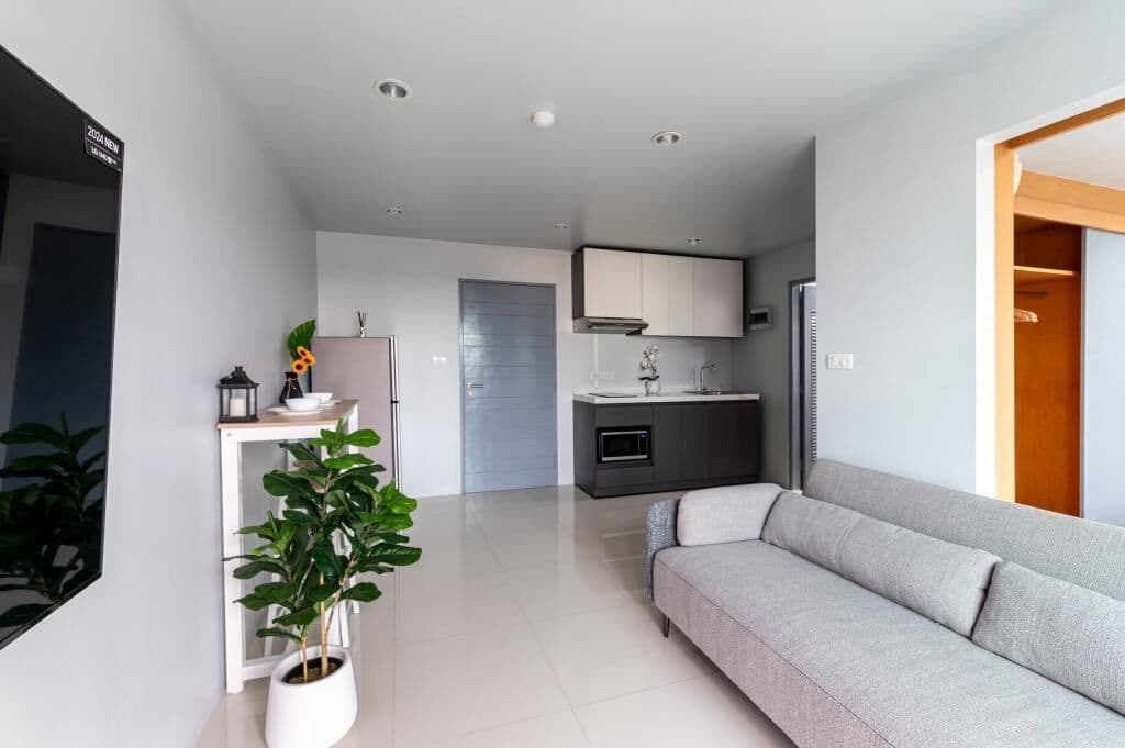 1 Bedroom Studio fully renovated Kathu U1952458 - image 8