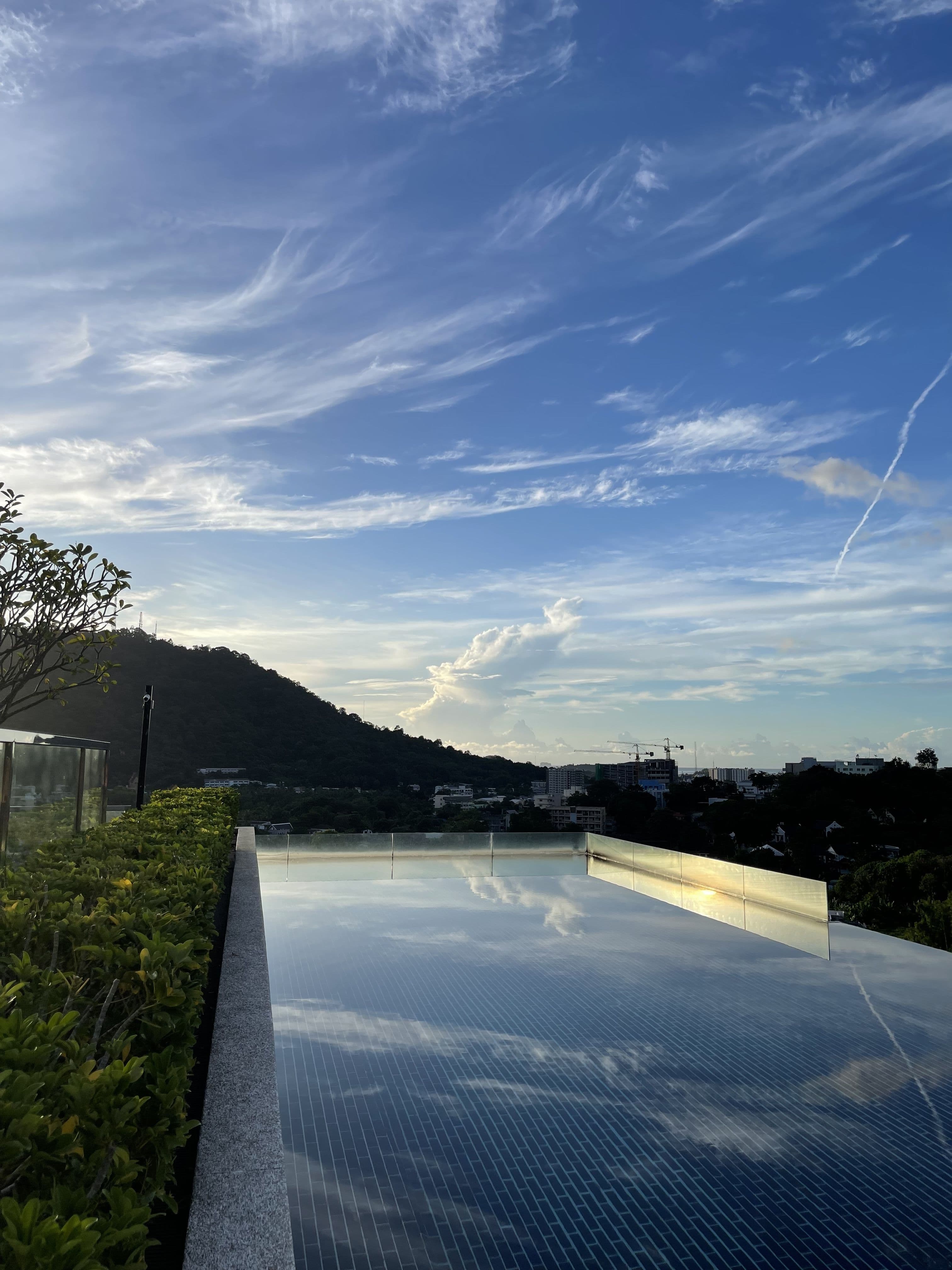 Good deal for sale U2044513 - image 5