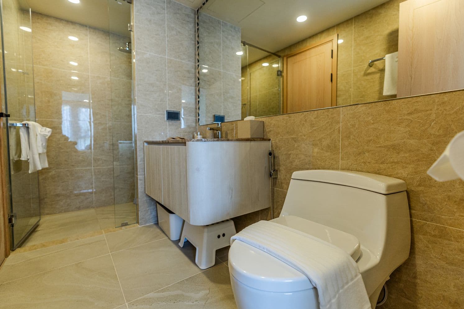 2 Bedroom Condo U5576870 - image 7