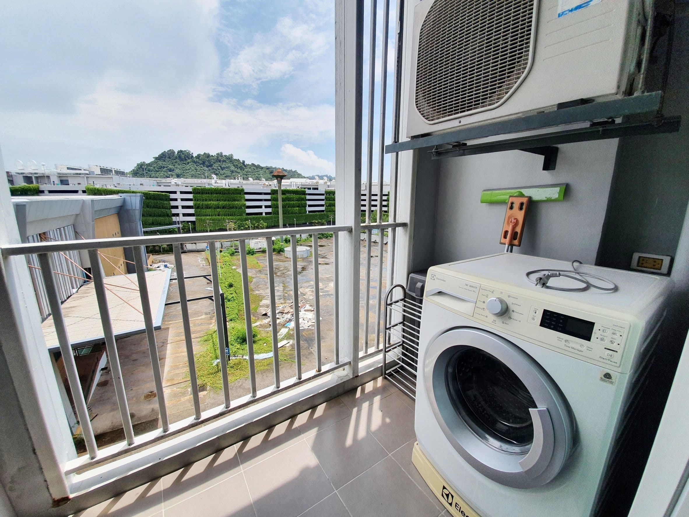 1-bedroom condo The Base Downtown, next to Central Floresta U5571076 - image 8