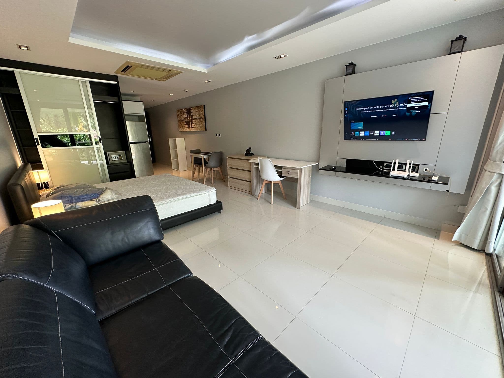 Large studio with partial seaview U5577516 - image 2