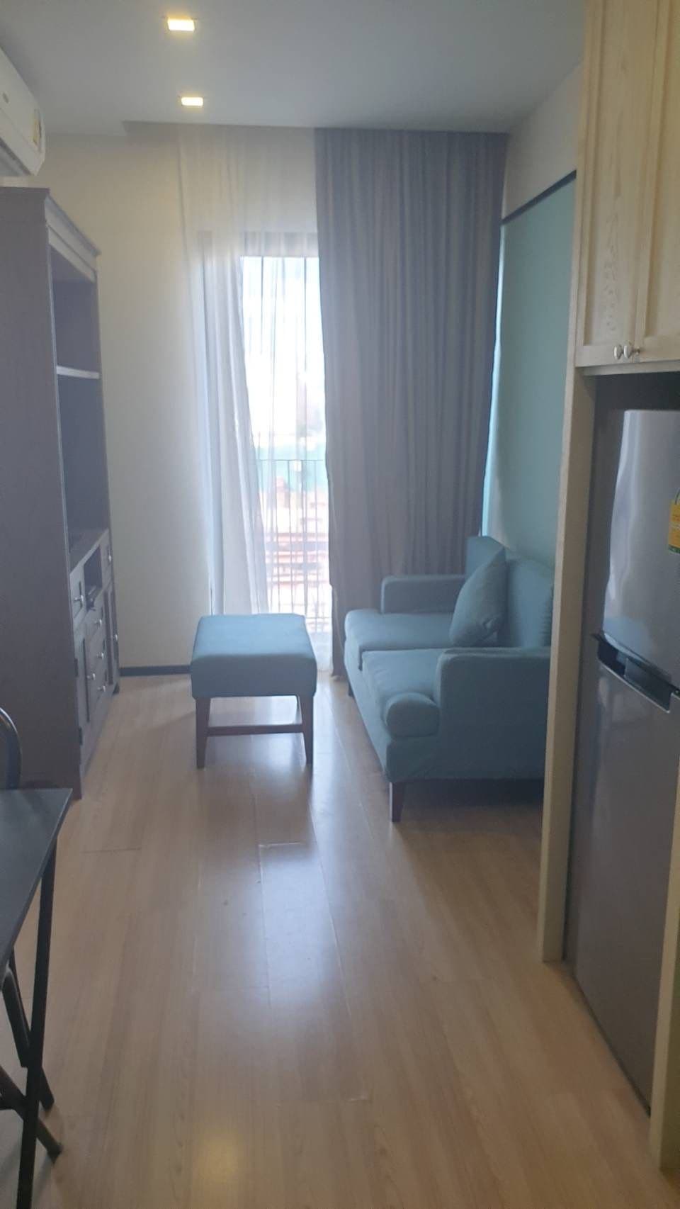 1 bedroom condo U5352992