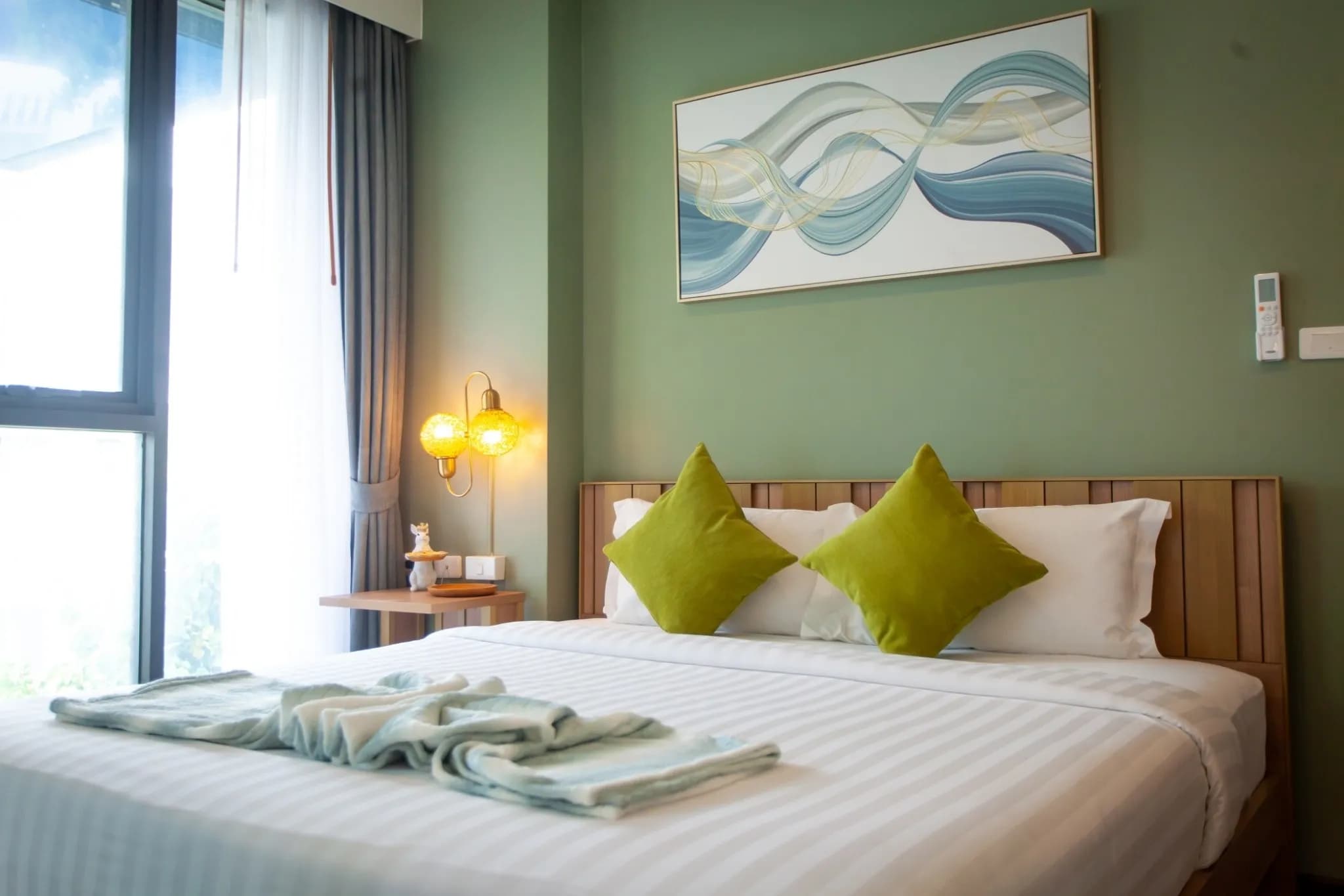 Ideal 1-Bedroom Condo Investment at The Deck Patong U5348778 - image 8