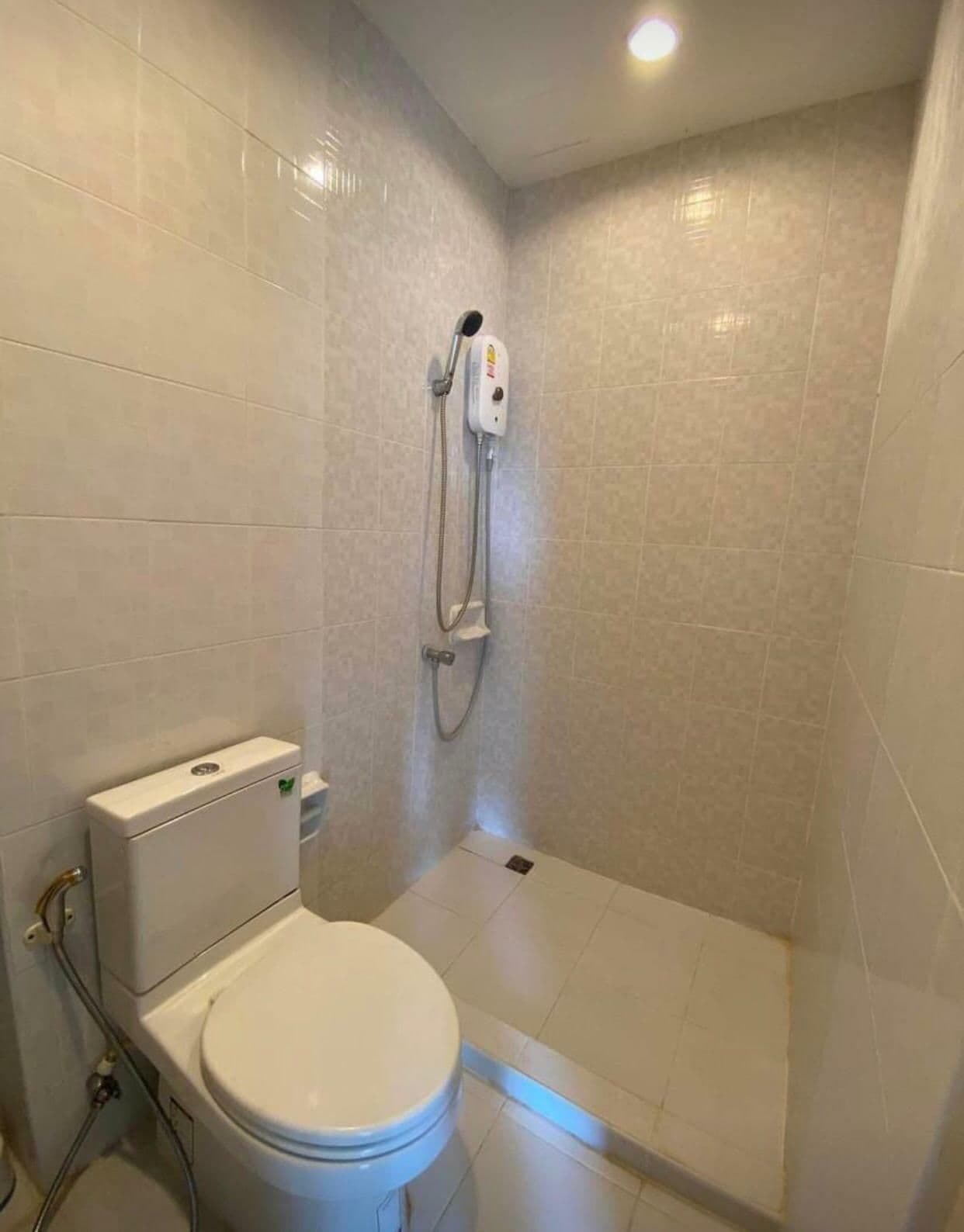 Discover Island Living at Choeng Thale's Premier One-Bedroom Condo U1152494 - image 6