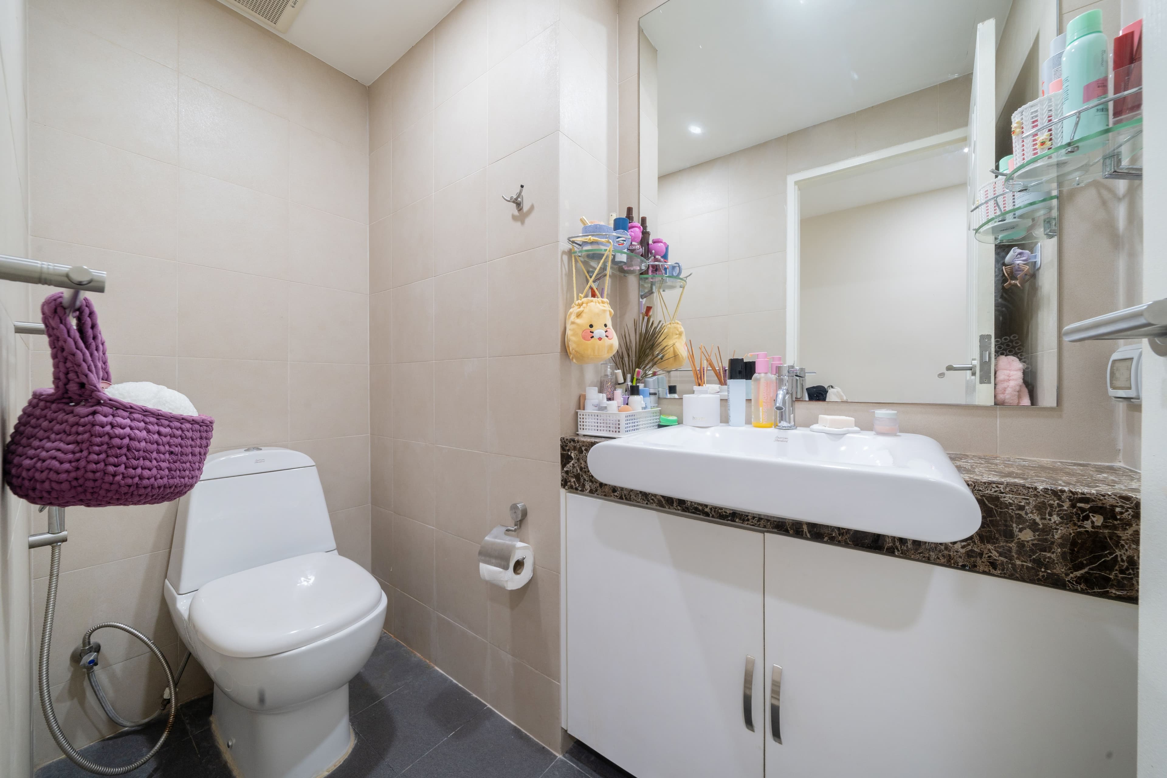 Renovated sea-view condo in a quiet Kata residence U4333062 - image 3