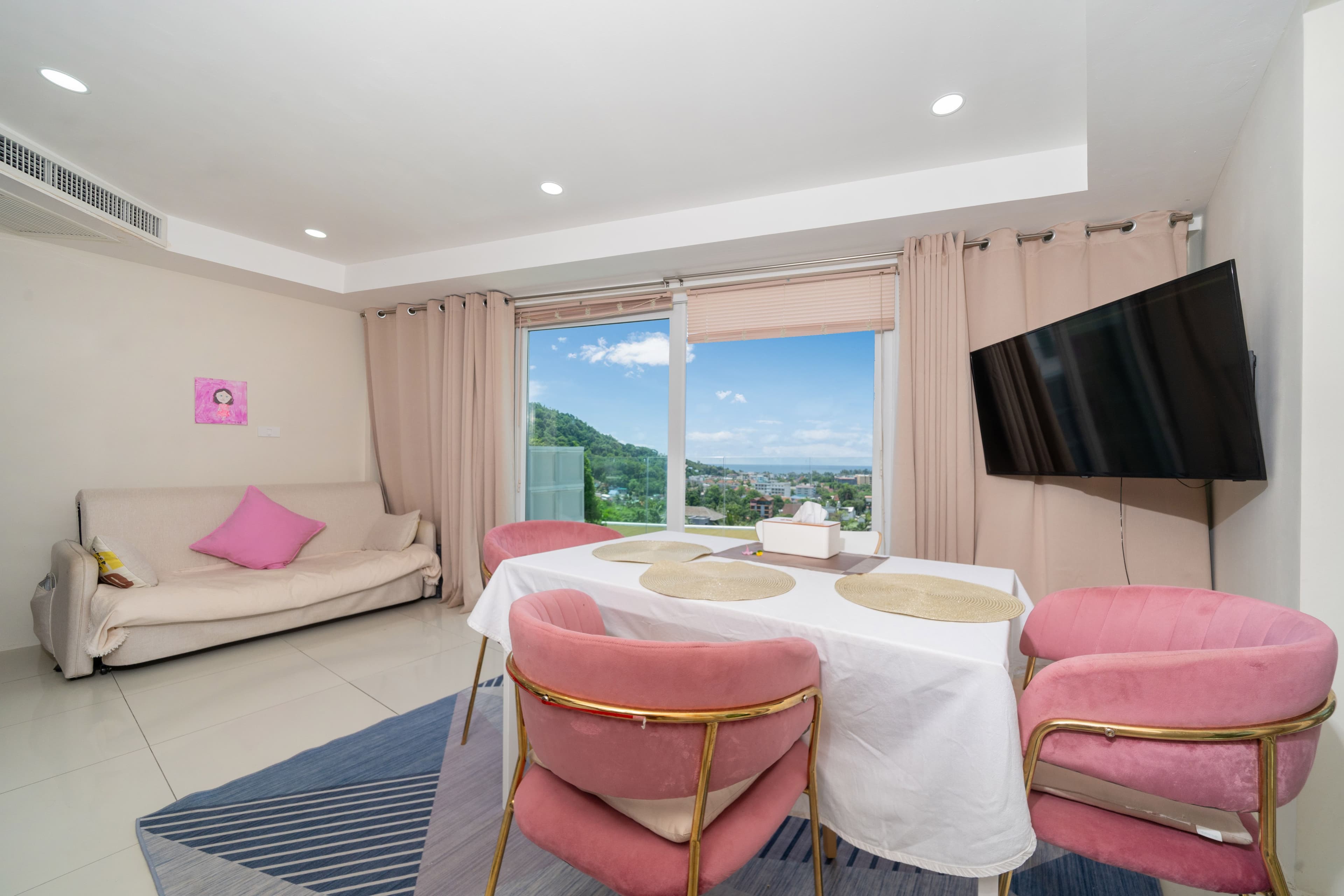 Renovated sea-view condo in a quiet Kata residence U4333062 - image 7