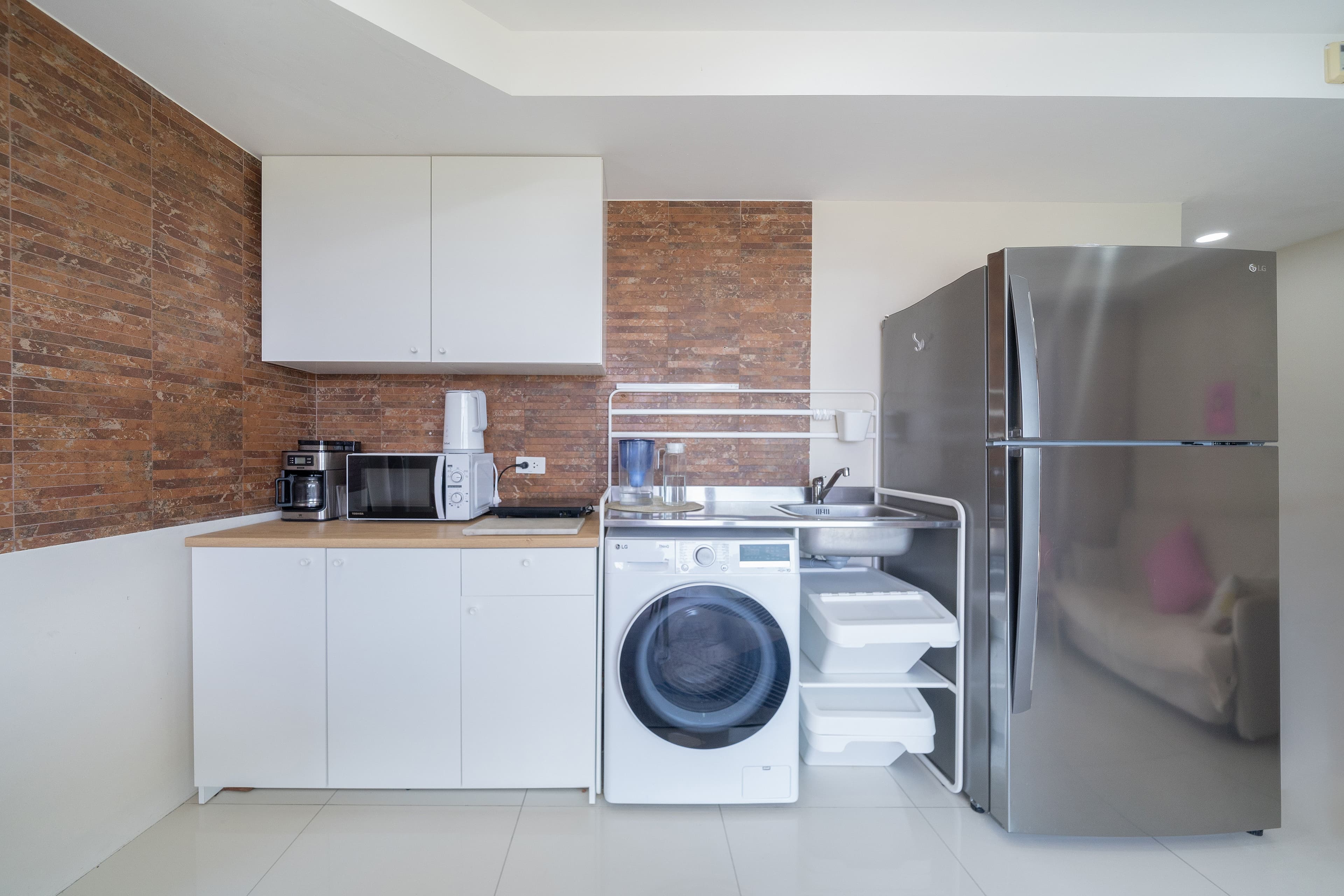 Renovated sea-view condo in a quiet Kata residence U4333062 - image 8