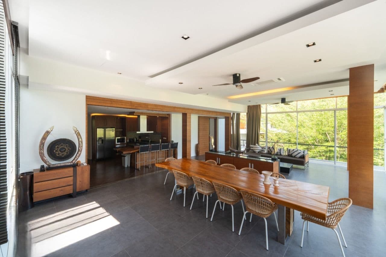 Luxurious 3-Bedroom Penthouse with Spectacular Sea and Mount U1789920 - image 6