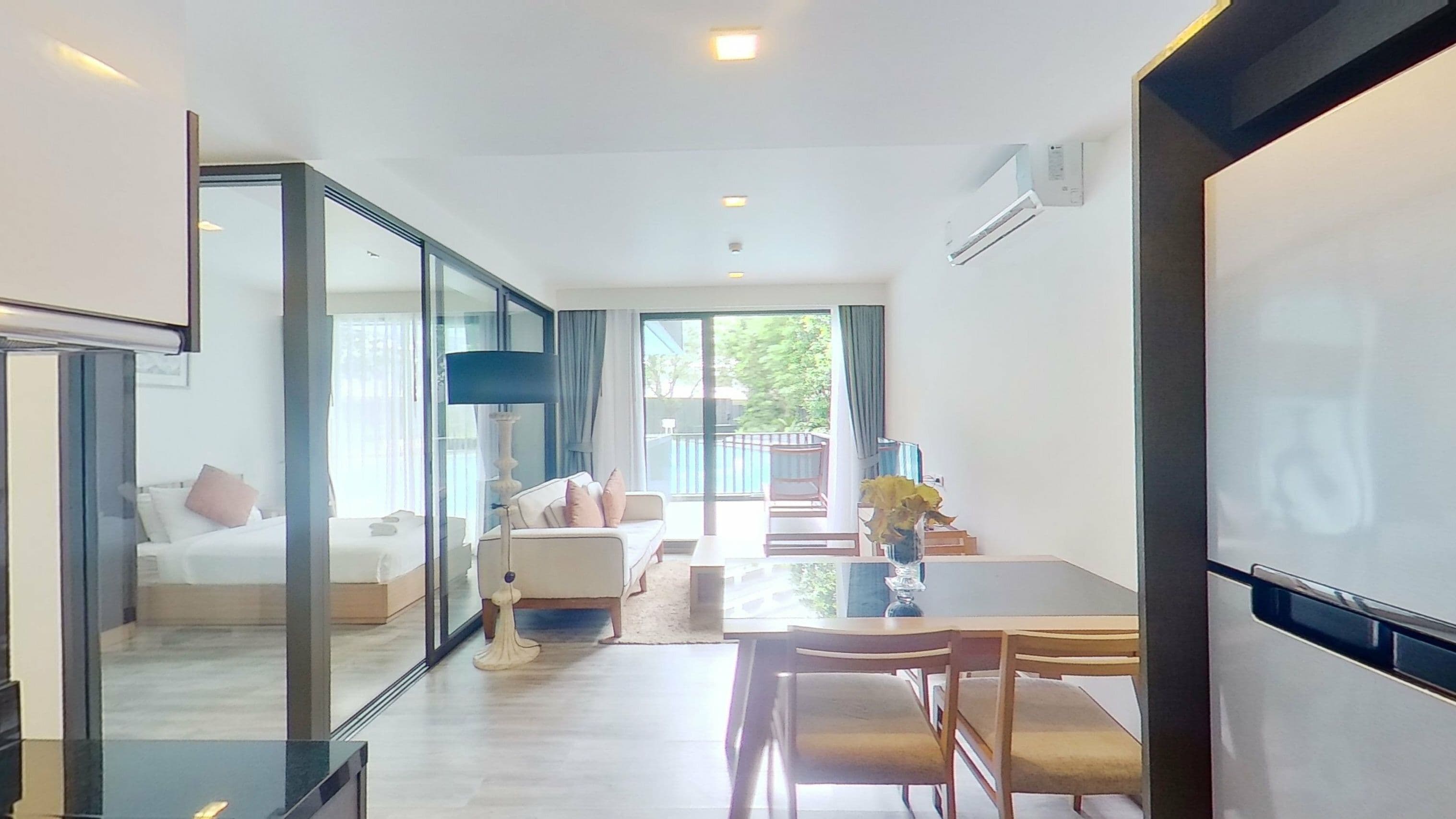 2 Bedroom Condo for sale at The Deck Patong  U1123820