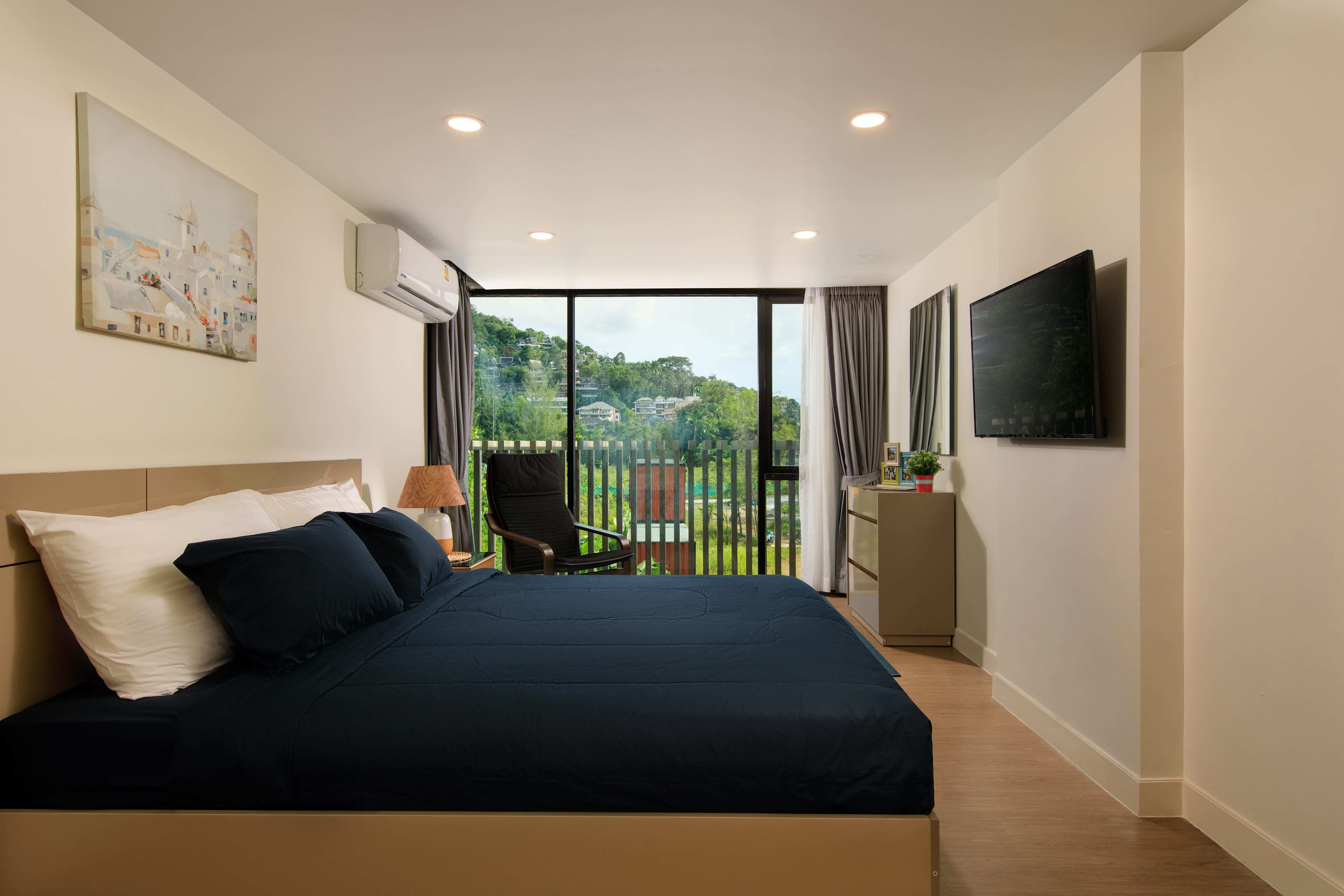 Largest Condo in Aristo. 2 floors, 4 bedrooms U1816236 - image 3