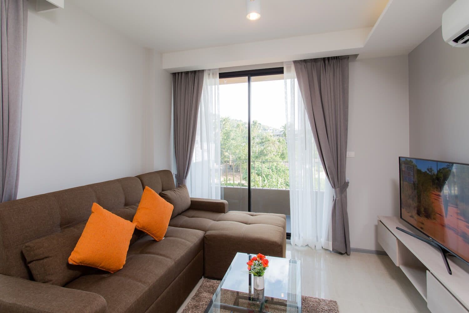 1 BEDROOM CONDO AT 6TH AVENUE SURIN U5548742 - image 5