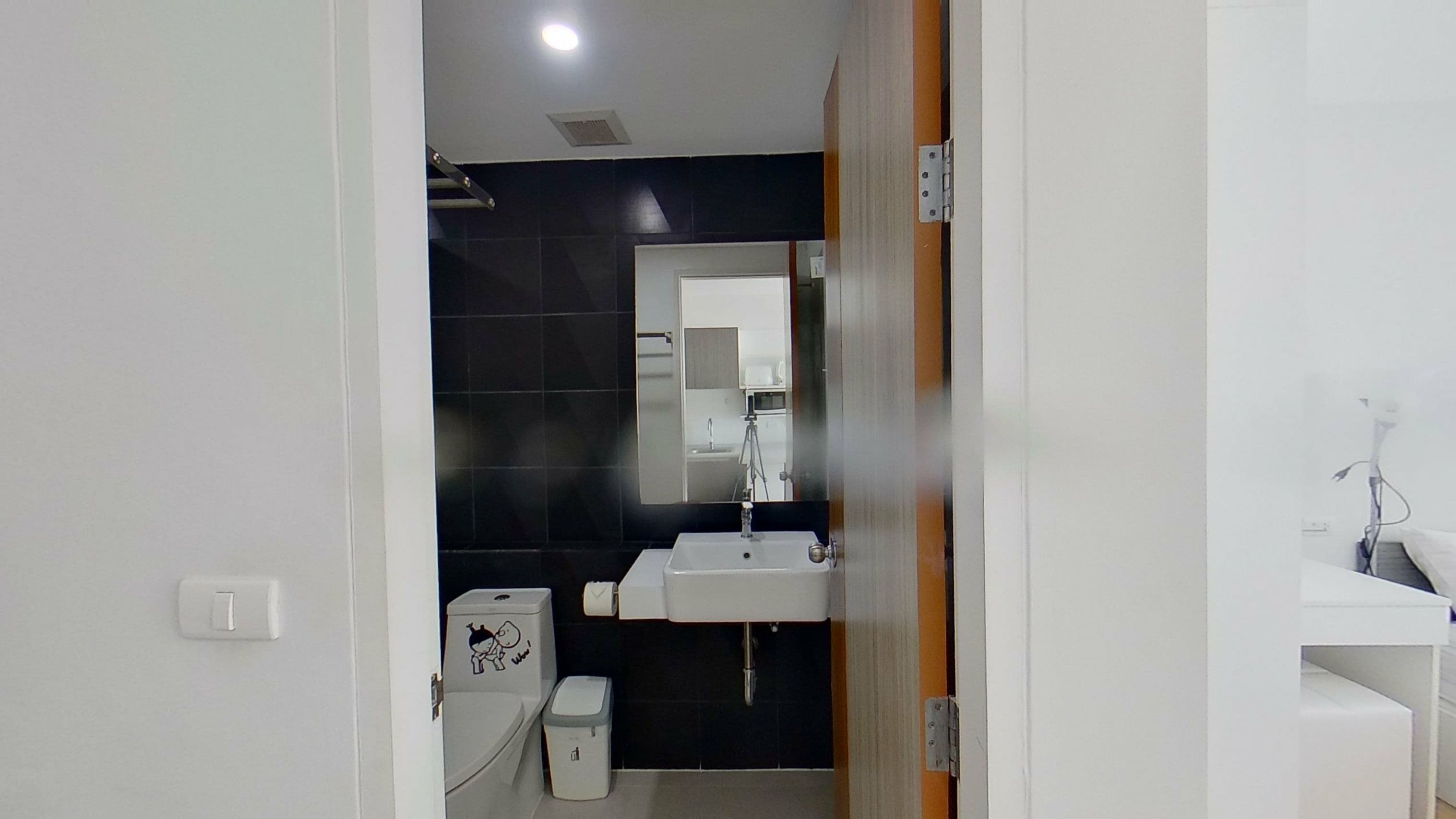 Studio Condo for sale at Ozone Condotel  U85244 - image 3