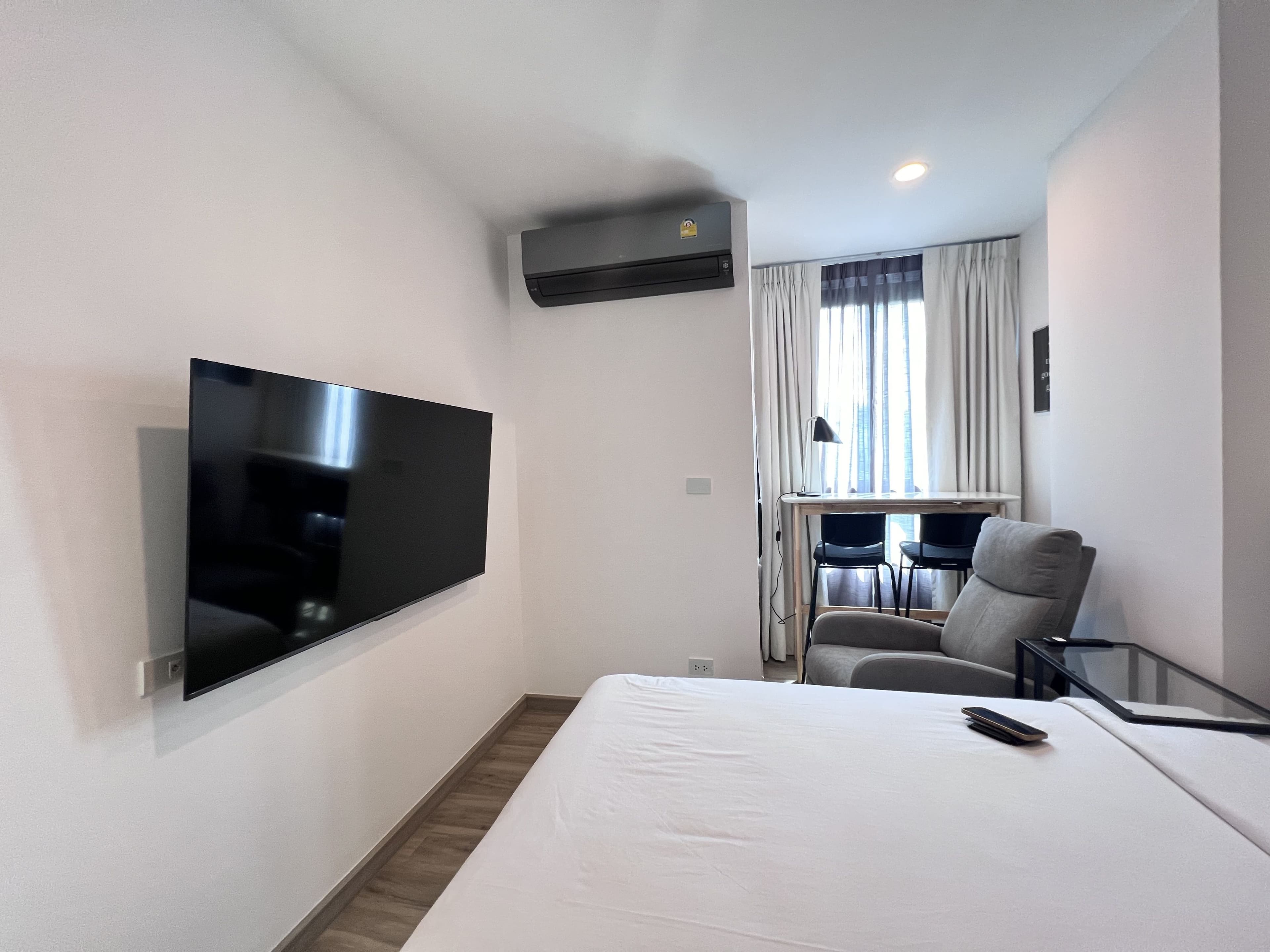 1 Bedroom condo for Rent and Sale at Zcape X2 U1961255 - image 3