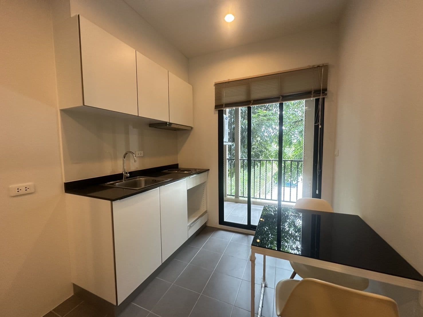 Fully furnished 1 bedroom condo at The Base Uptown Phuket U5563702 - image 3