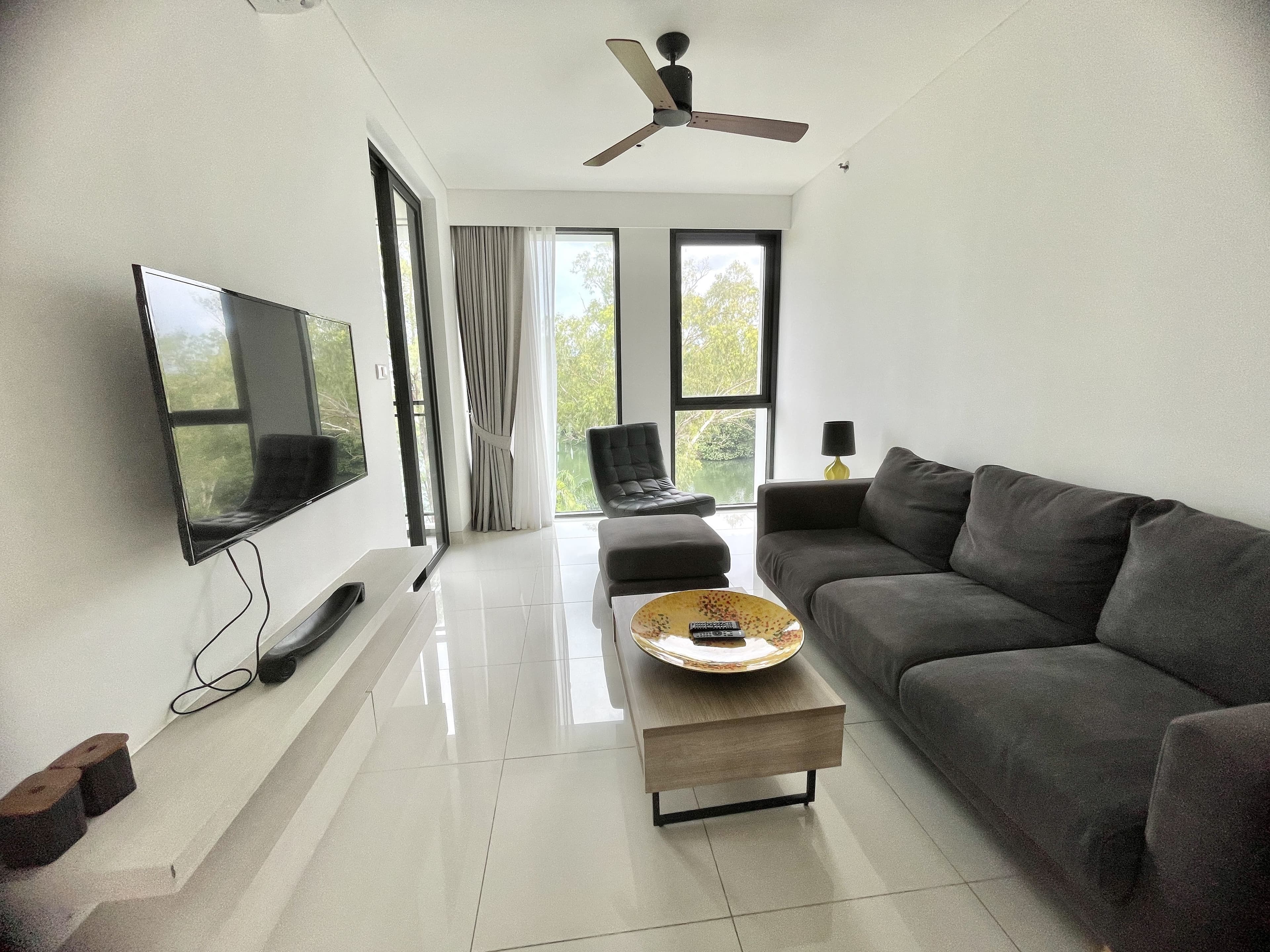 Spacious 1-Bed Condo at Cassia - Laguna Community Lake View U5564705 - image 7