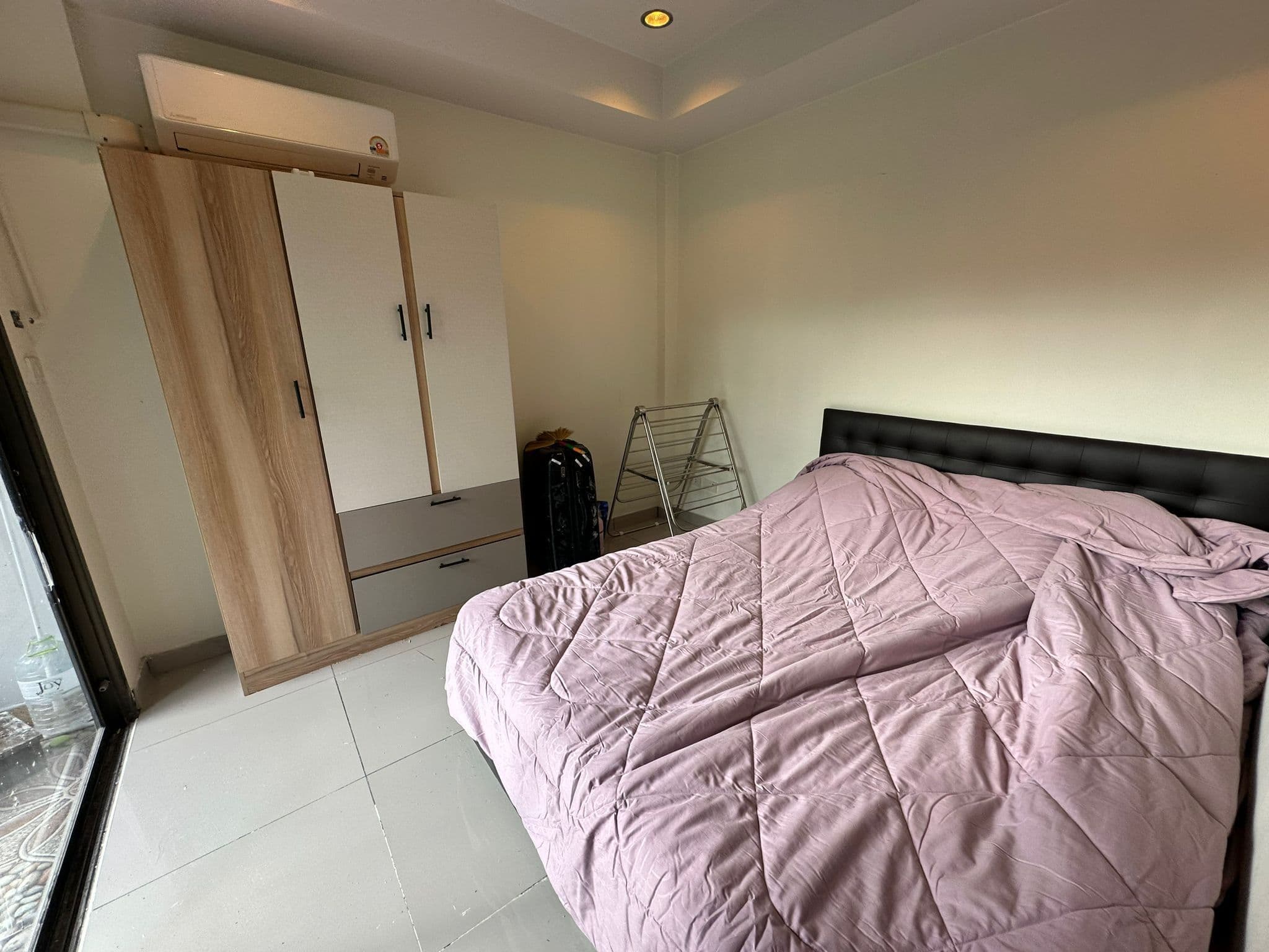 Brand new renoveted Two bedrooms unit U5570256 - image 4