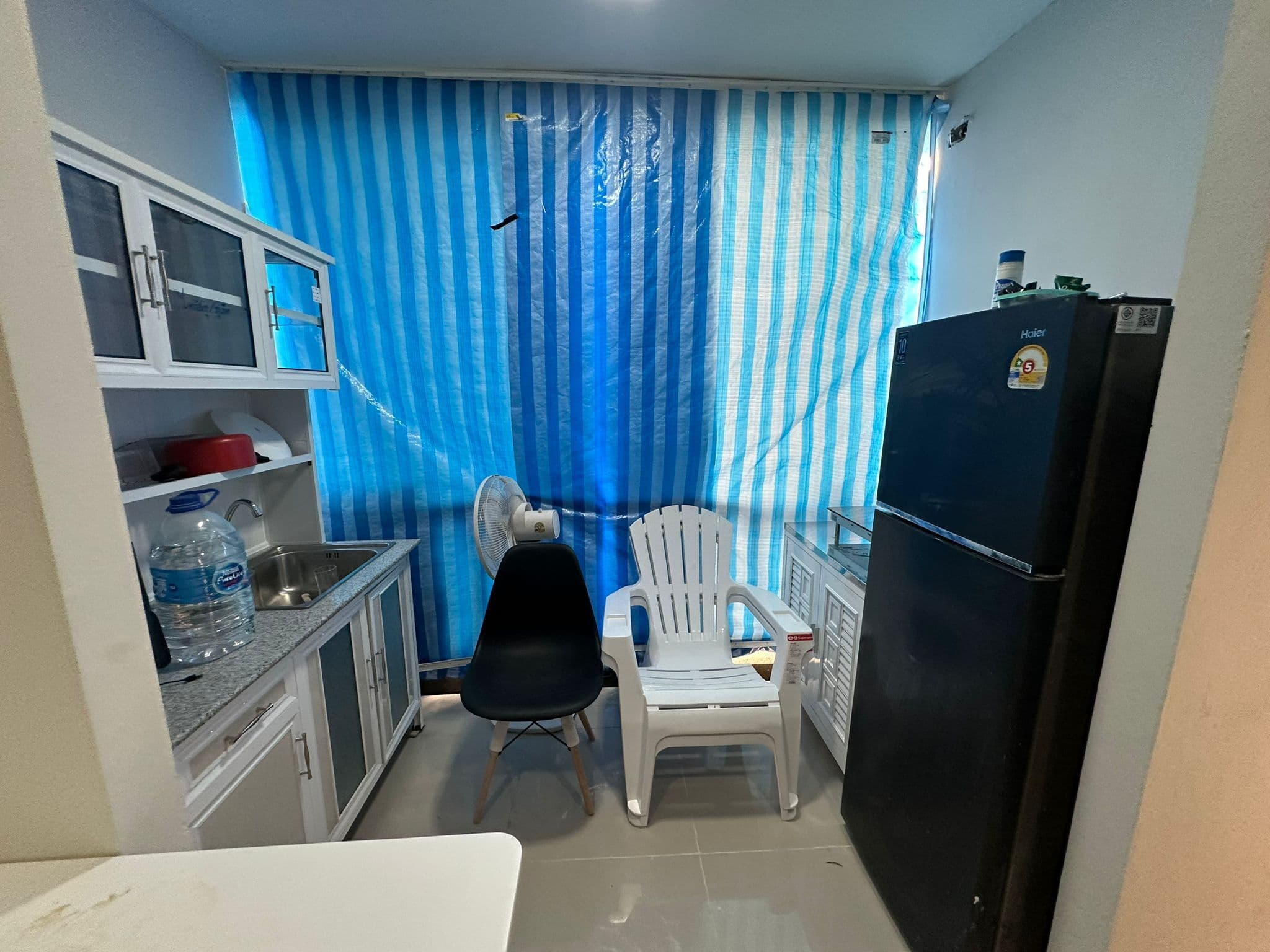 Brand new renoveted Two bedrooms unit U5570256 - image 5