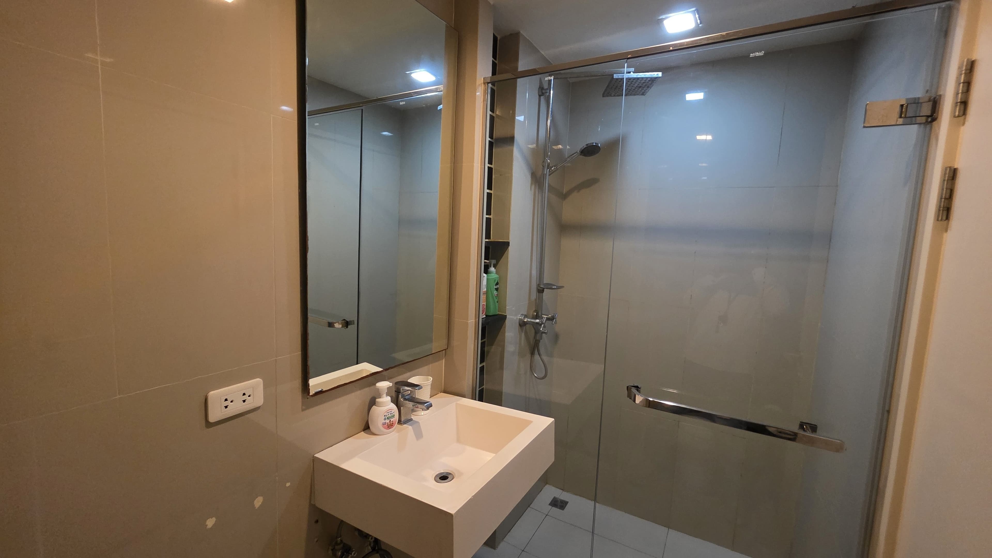 Studio Condo for sale at The Deck Patong U5550720 - image 8