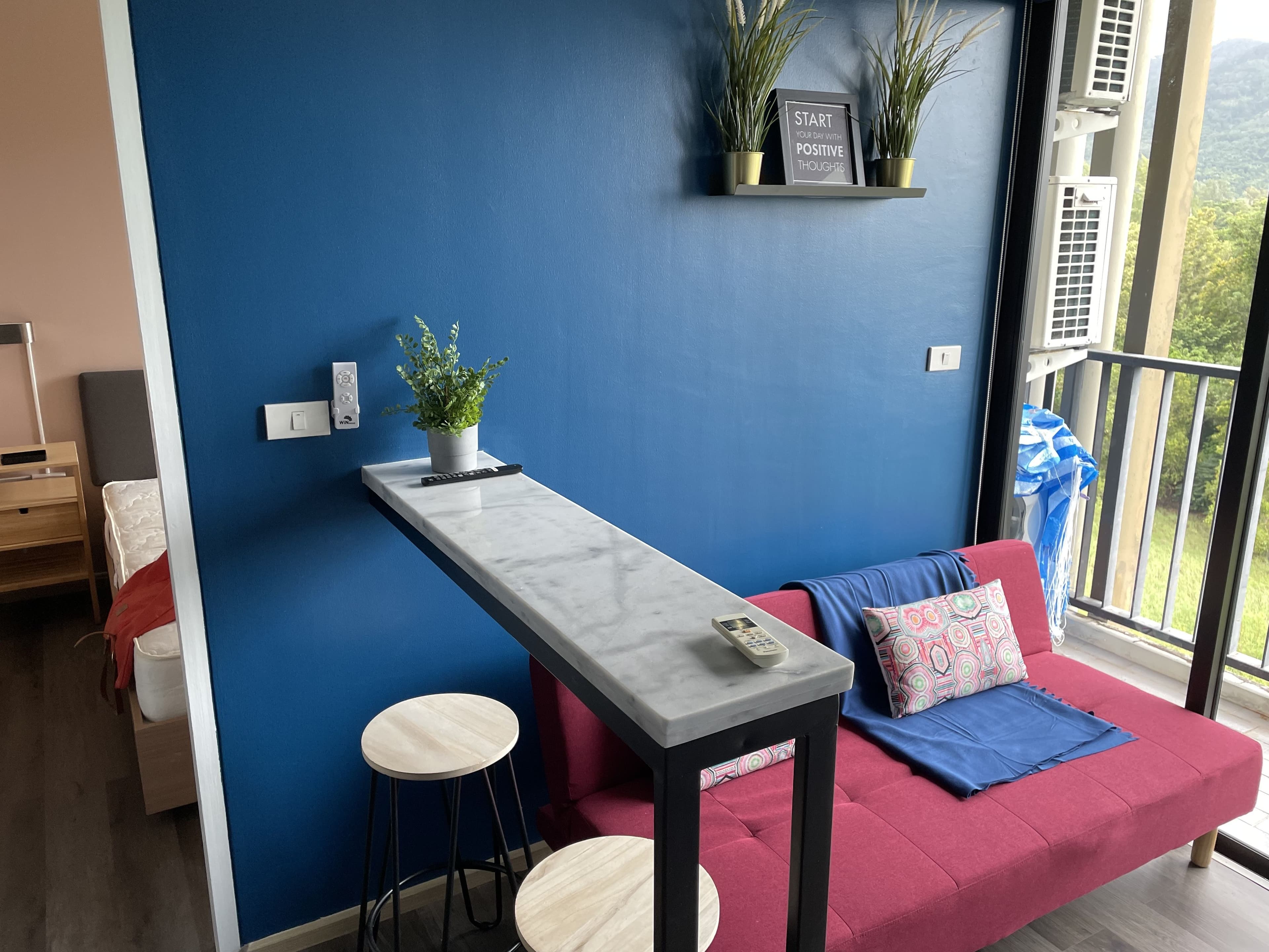 Renovated, Quiet with XL Pool and Gym, 2min Shops U1023546 - image 2