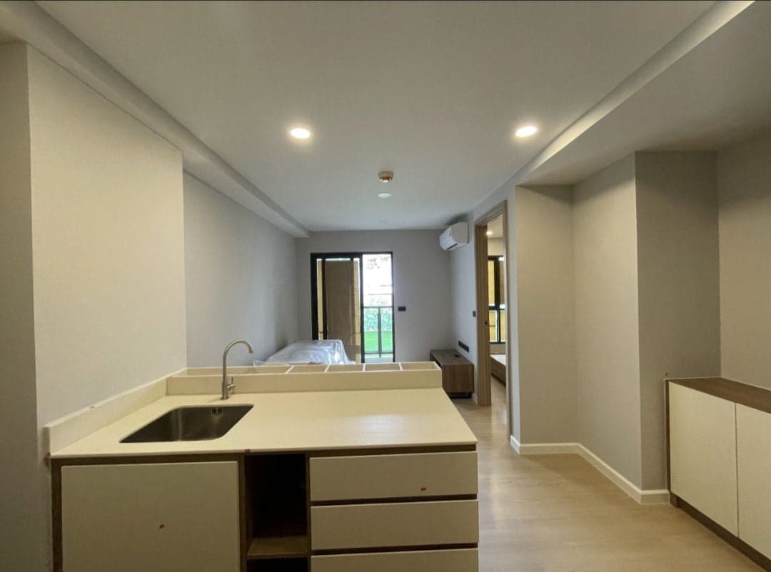 Until Conner room and private. U5552437 - image 6