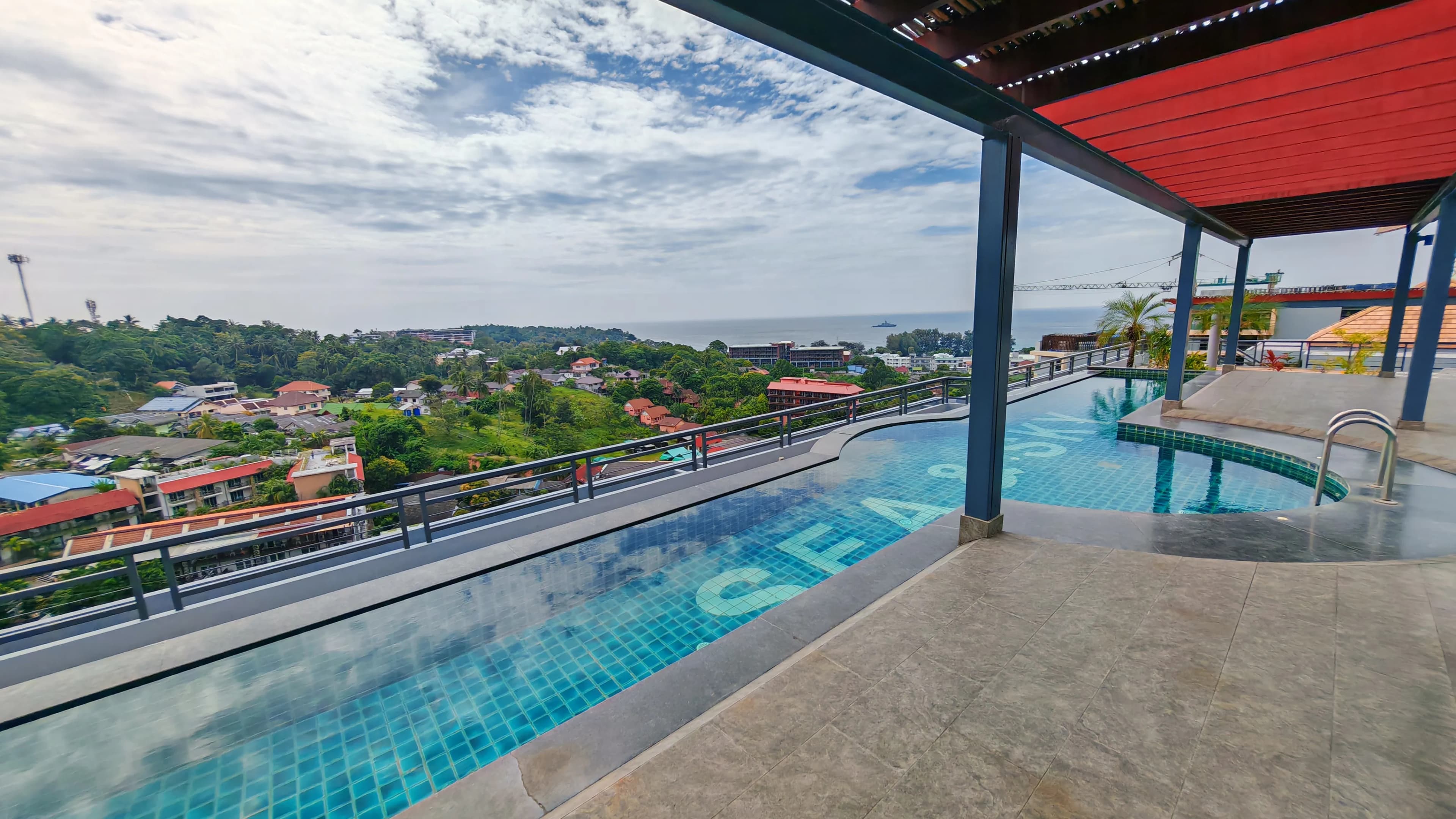 Modern style fully furnished Seaview condo in Phuket Karon U1979662 - image 2