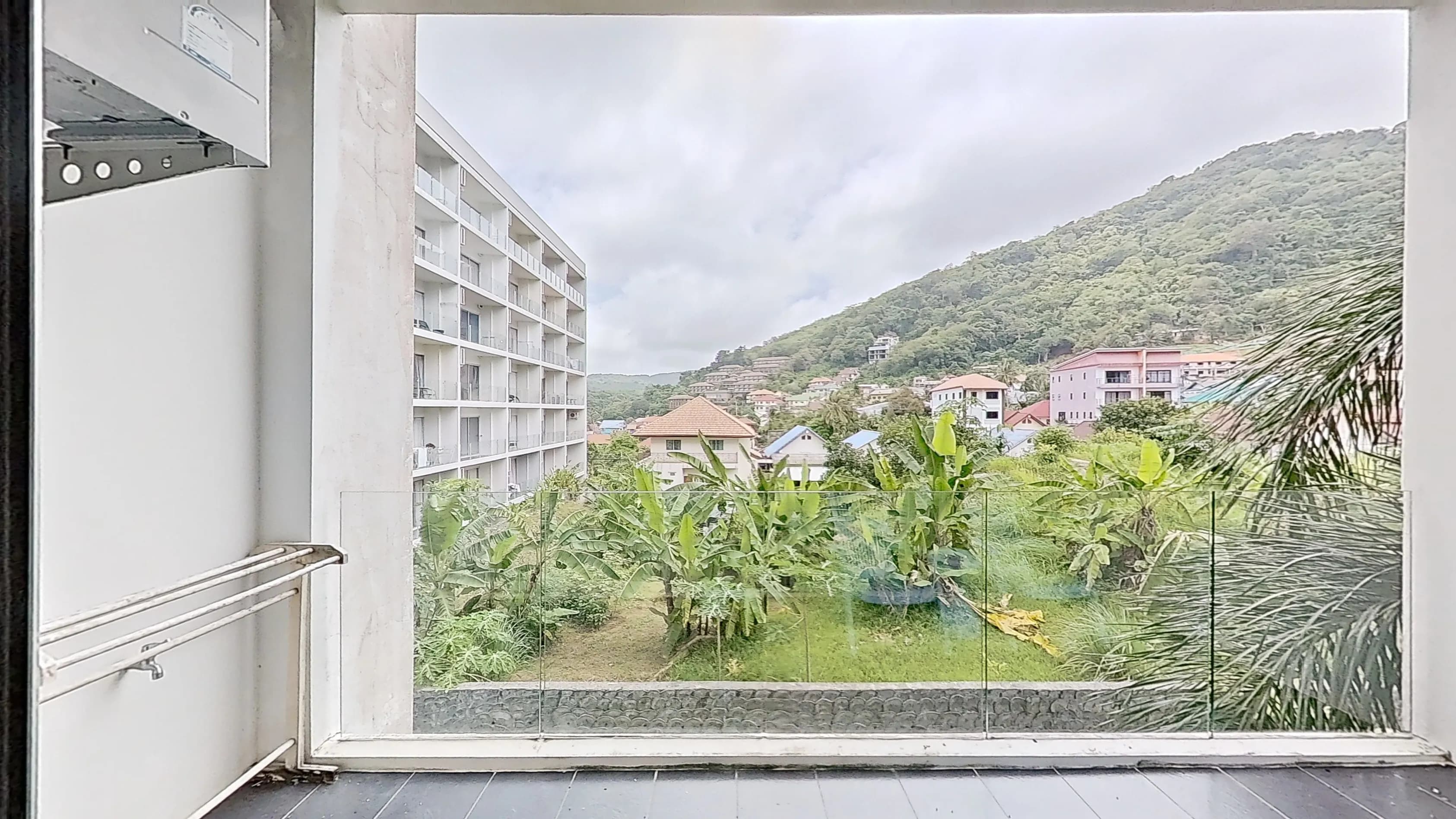 2 Bedroom Condo for sale at Chic Condo  U1635900 - image 3