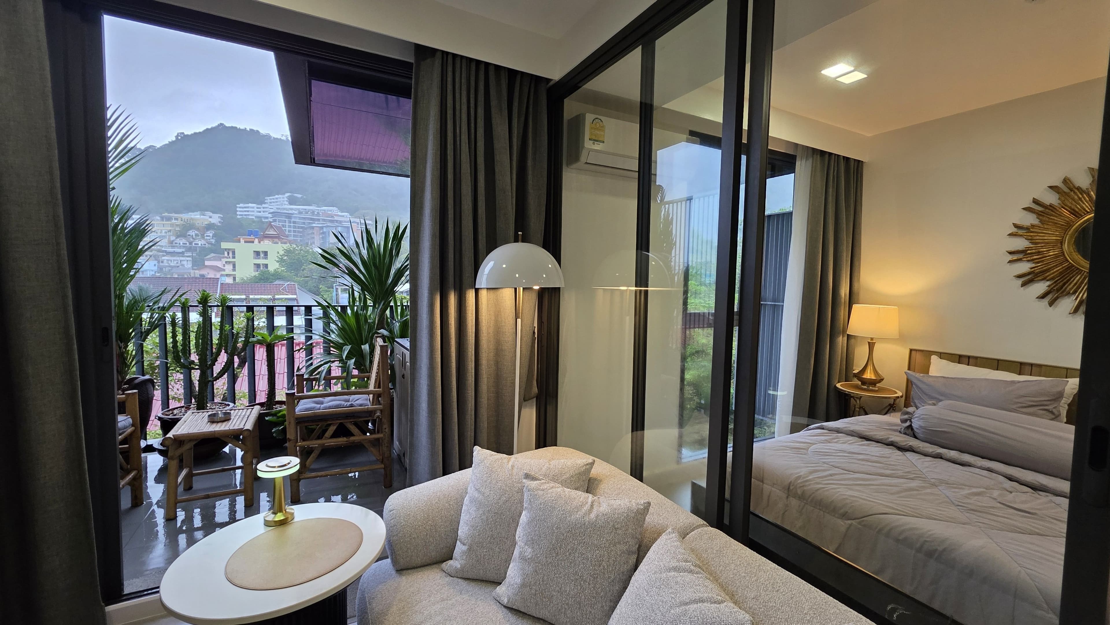 1 Bedroom Condo for sale at The Deck Patong U5367940 - image 2