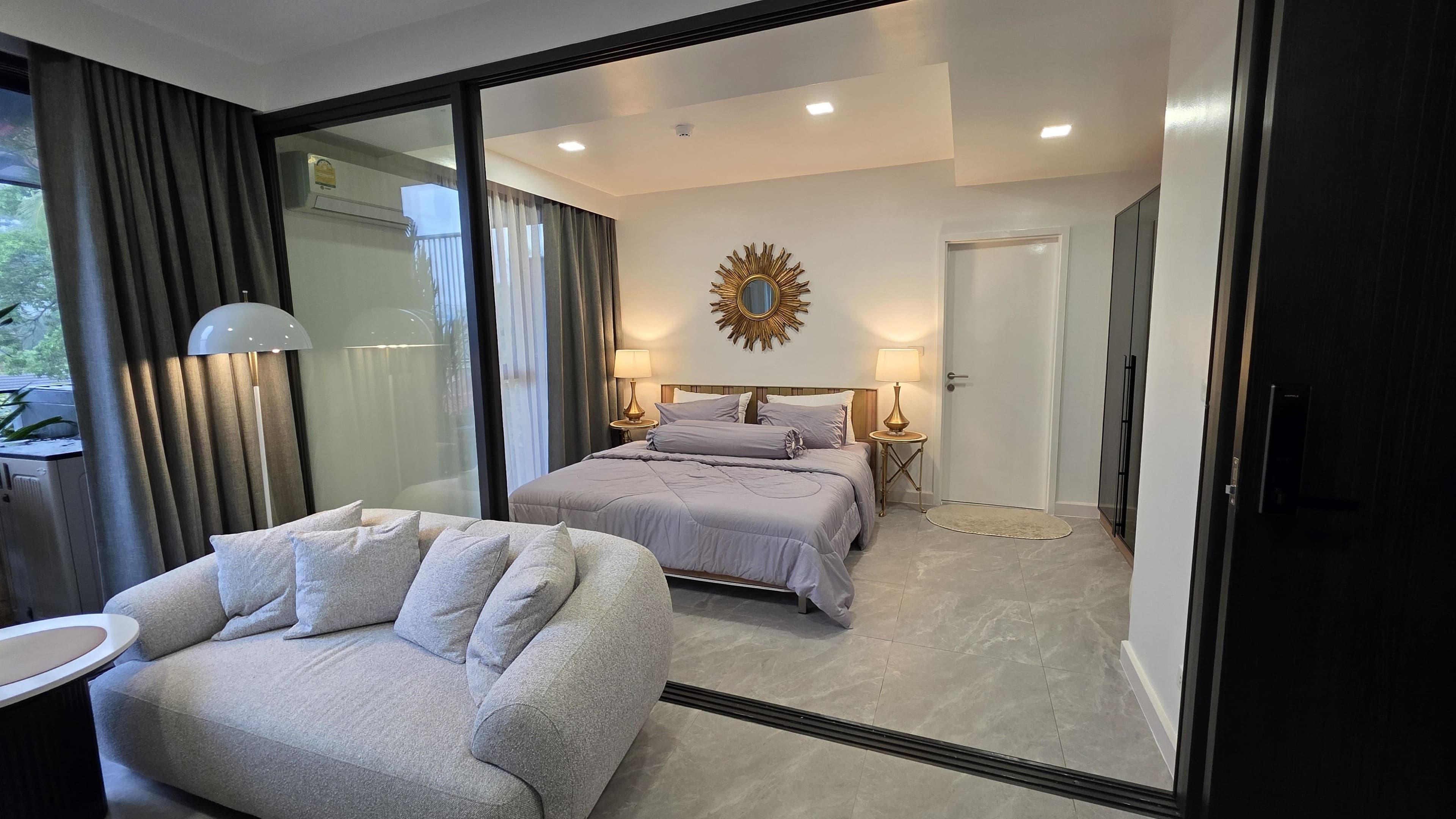 1 Bedroom Condo for sale at The Deck Patong U5367940 - image 4