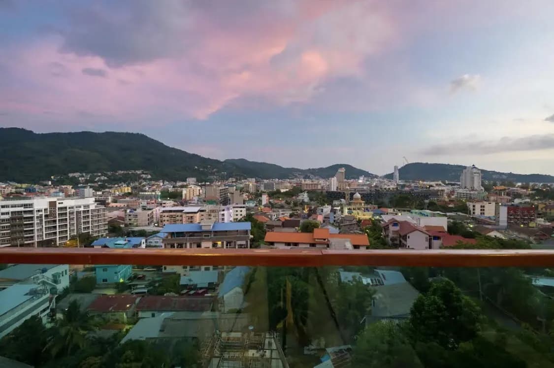 2 Bedroom Condo for sale at The Emerald Terrace  U1658586 - image 8