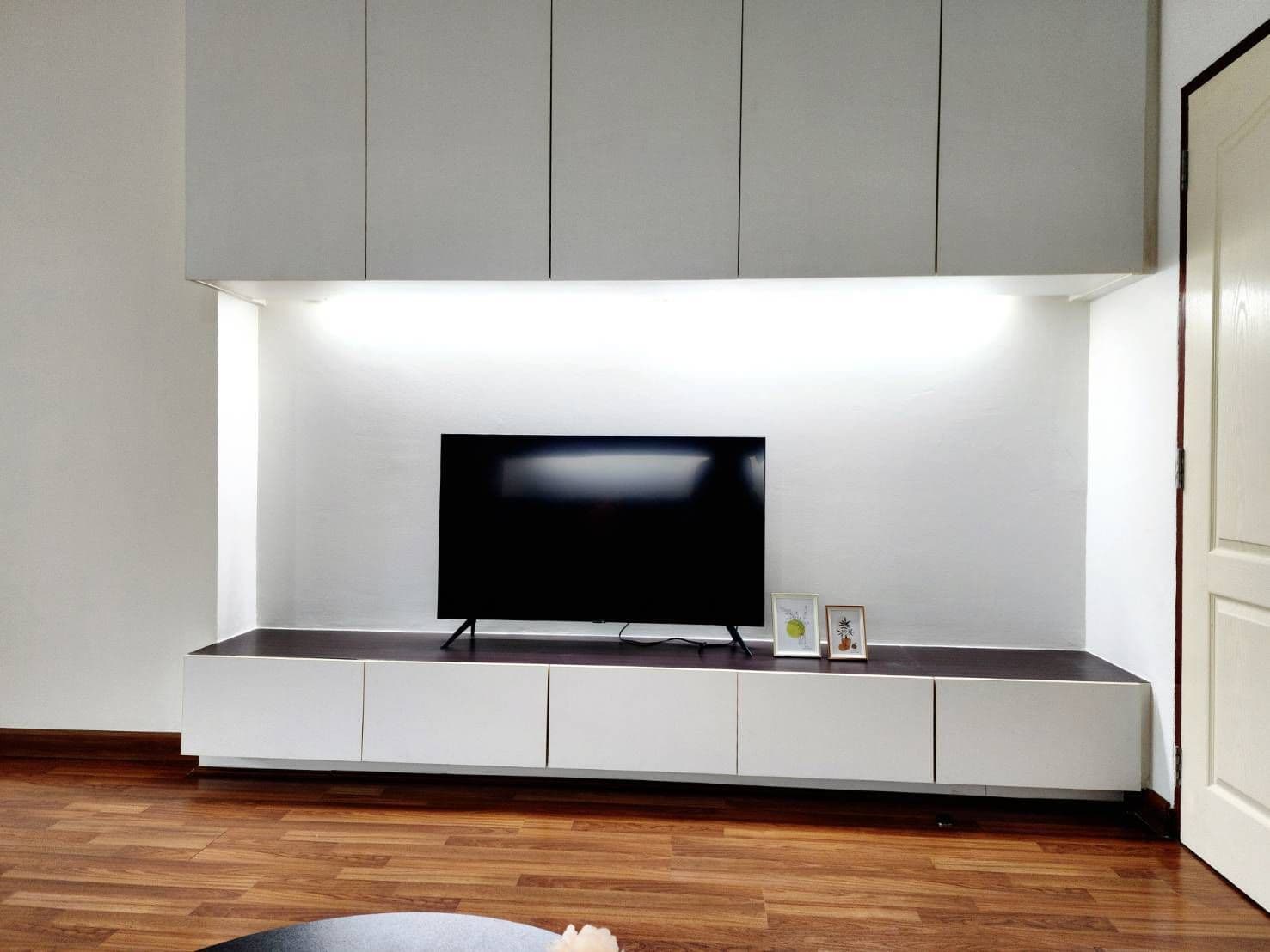 Renocated Mountain View Condo 1 Bedroom Foreigner Freehold U1836960