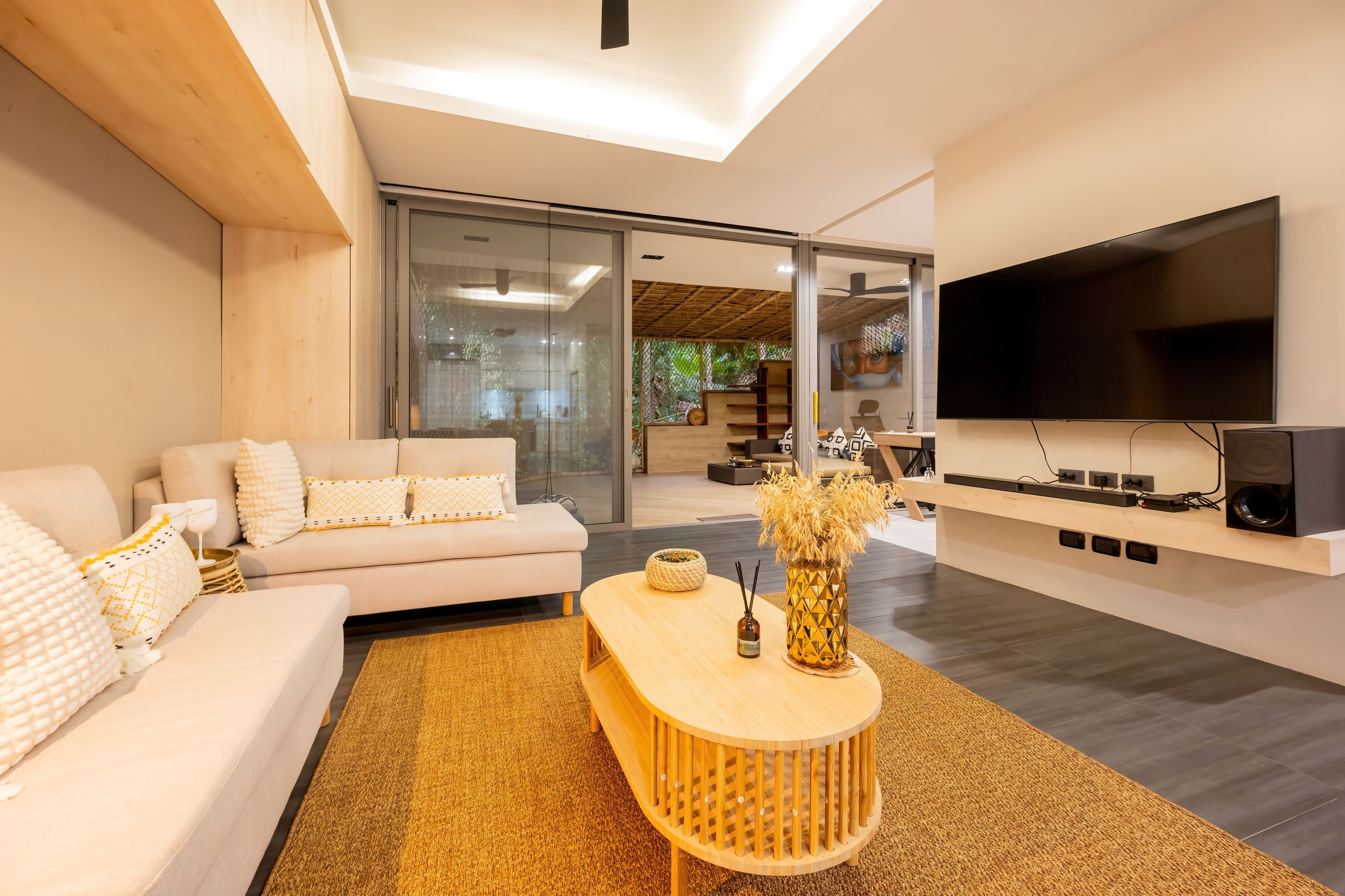 Incredible Balinese style apartment U1641580 - image 8