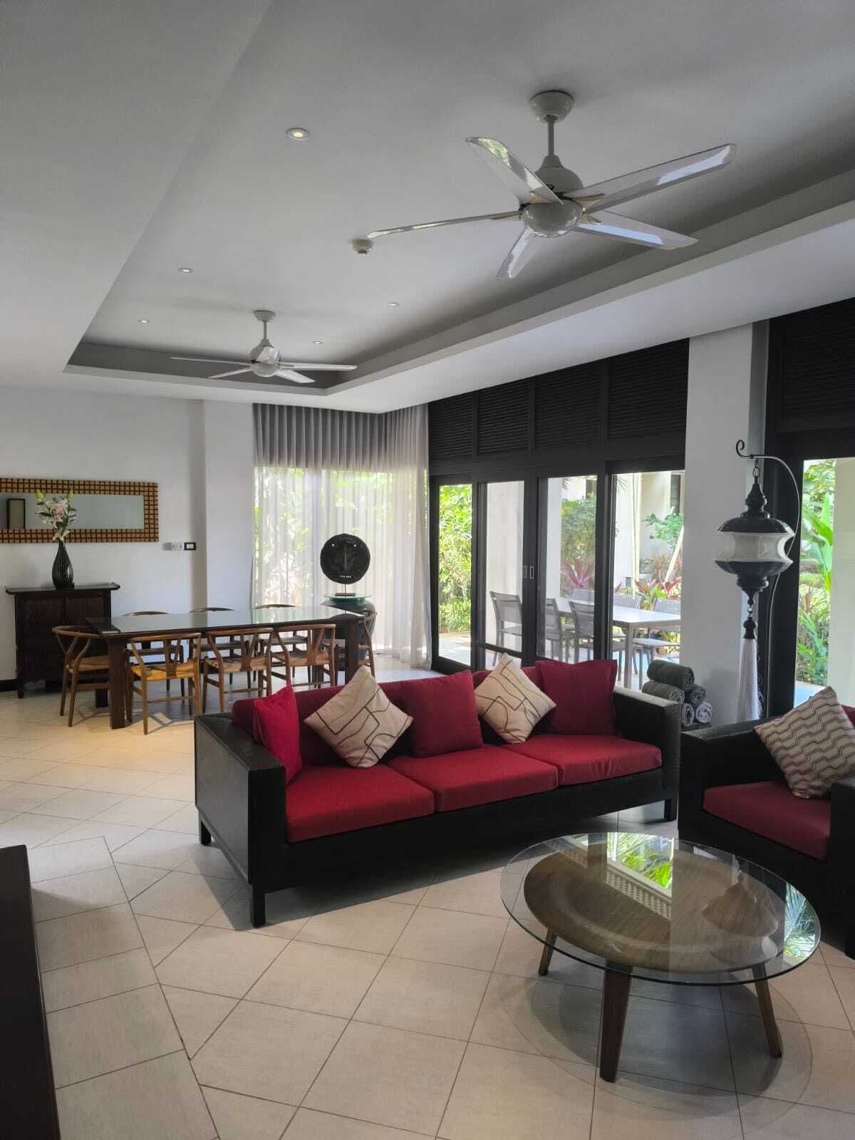 Large 3 Bedroom apartment with Beach access U2017134 - image 2