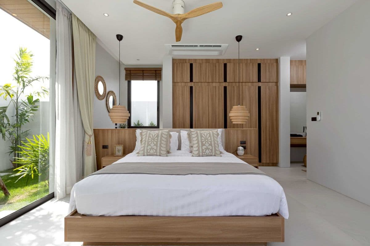 Luxury Pool Villa for Sale in Mai Khao, Near the Airport 404 sq.m. - image 3