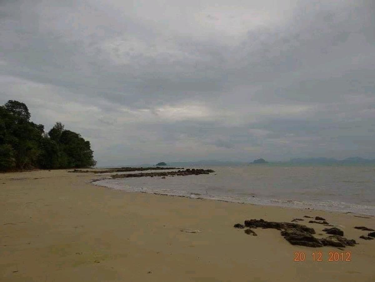 Sea View land for sale and next to the island of Sai Rom, Phuket City, area 113 Rai 29.5 sq.m. - image 5