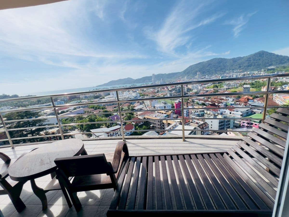 Rare Find! 90 SQ.M. 2-Bedroom Condo on Nanai Hill – Sea Glimpse, Great Value - image 4