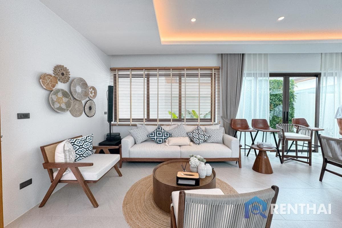 Modern design | Private pool | Investment potential - image 3